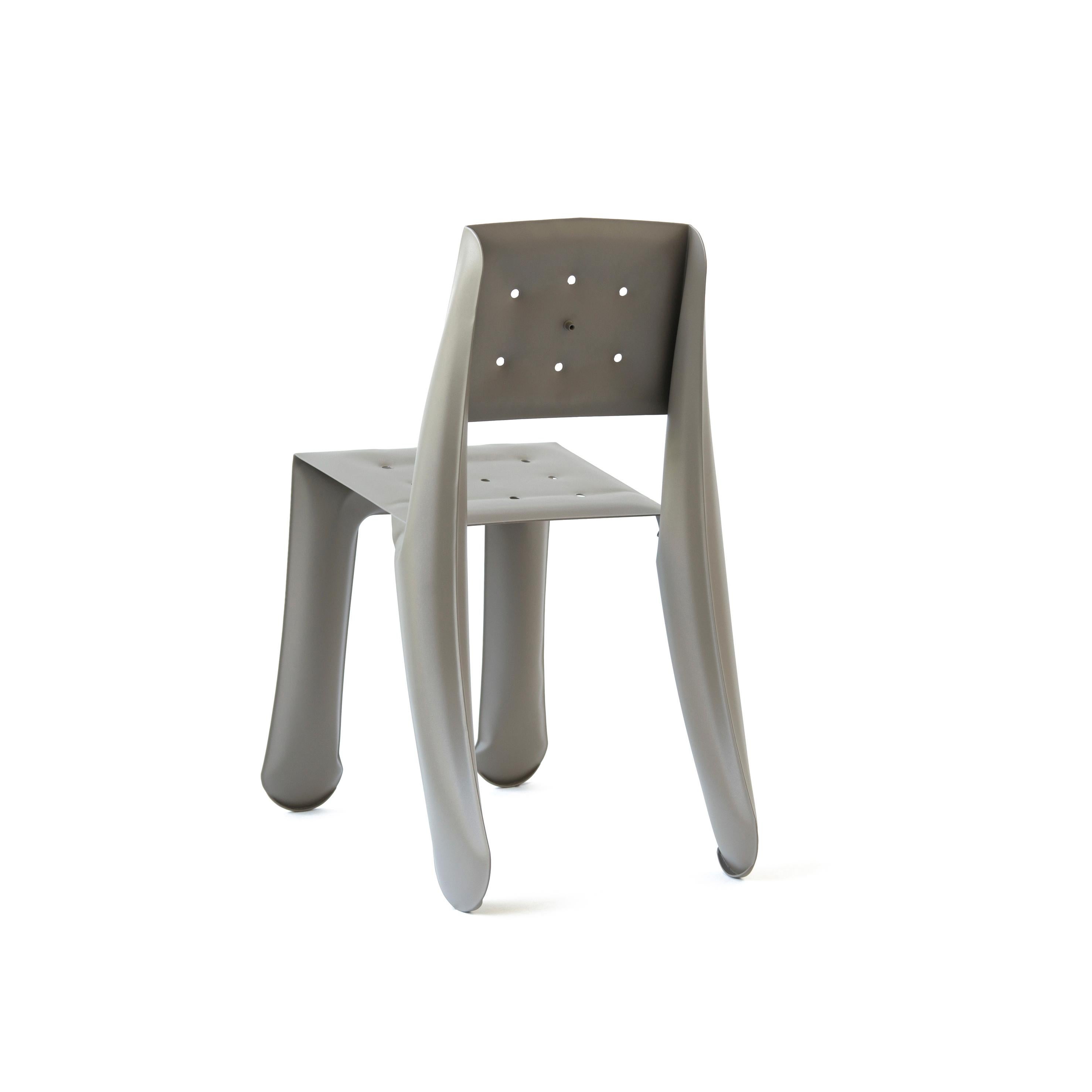 Beige Aluminum Chippensteel 0.5 Sculptural Chair by Zieta In New Condition For Sale In Geneve, CH