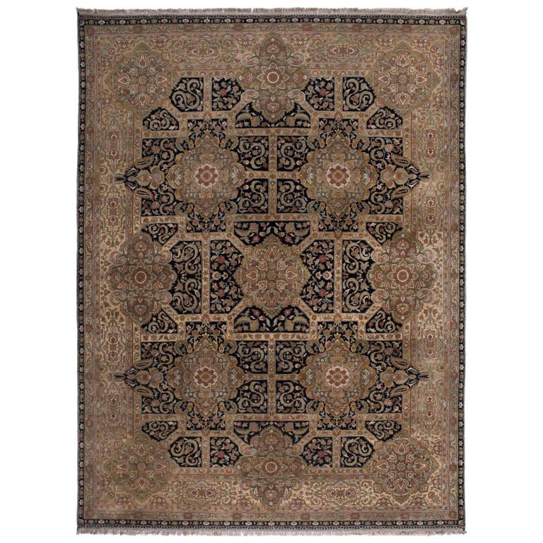 Beige and Black Agra Design Wool Area Rug For Sale at 1stDibs