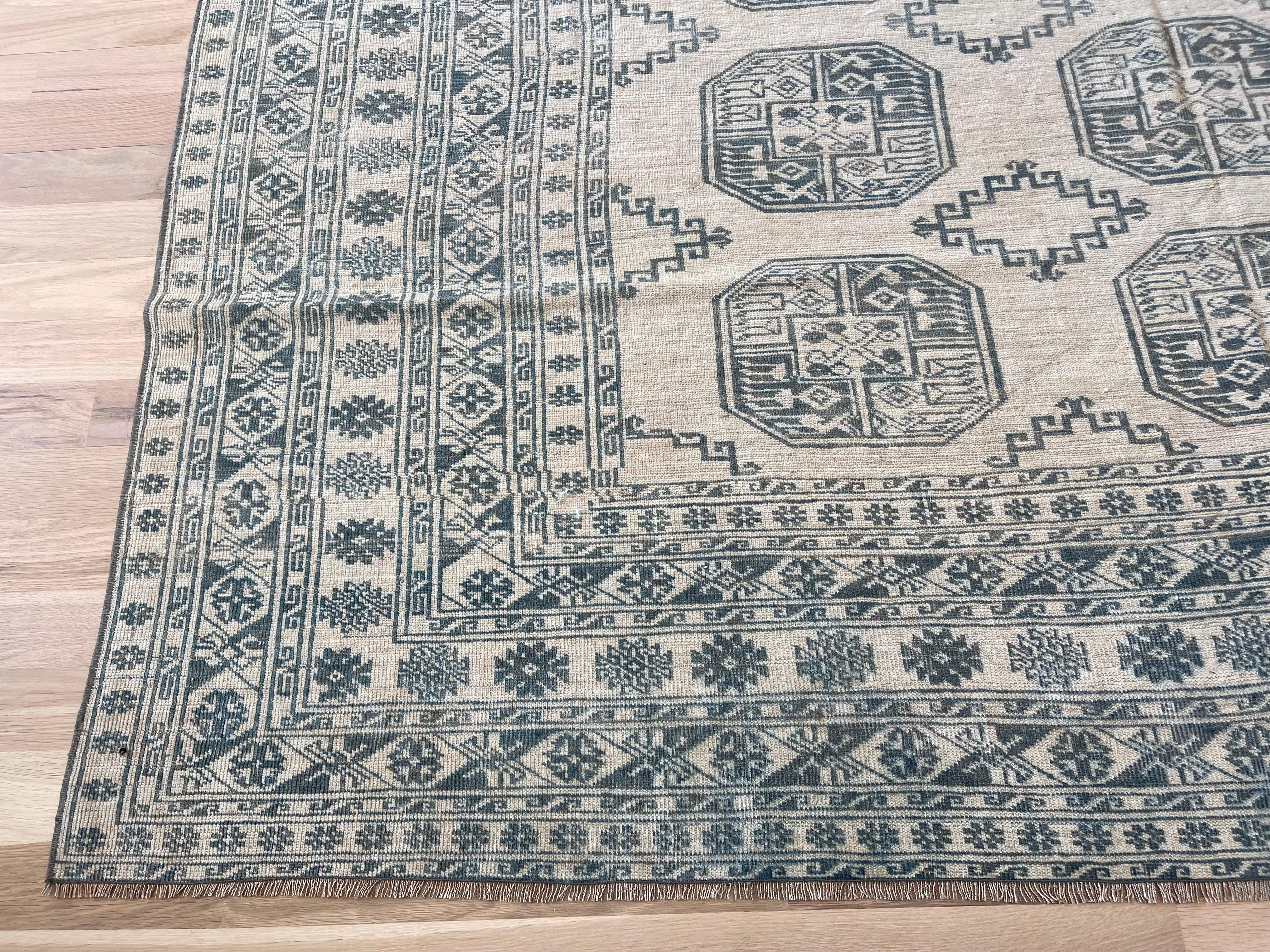 Lana Tappeto turco beige e blu con design Khotan in vendita