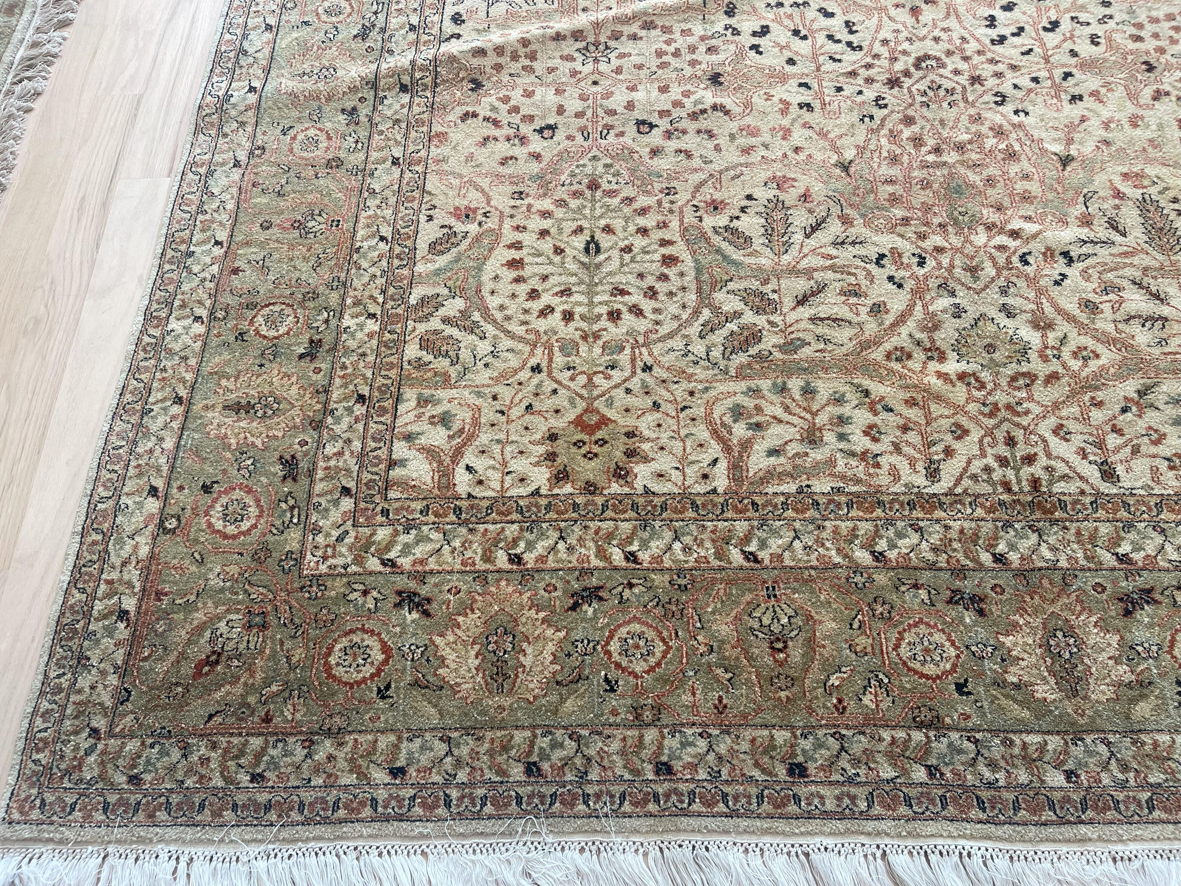Alfombra de lana de estilo tradicional beige y verde Lana en venta