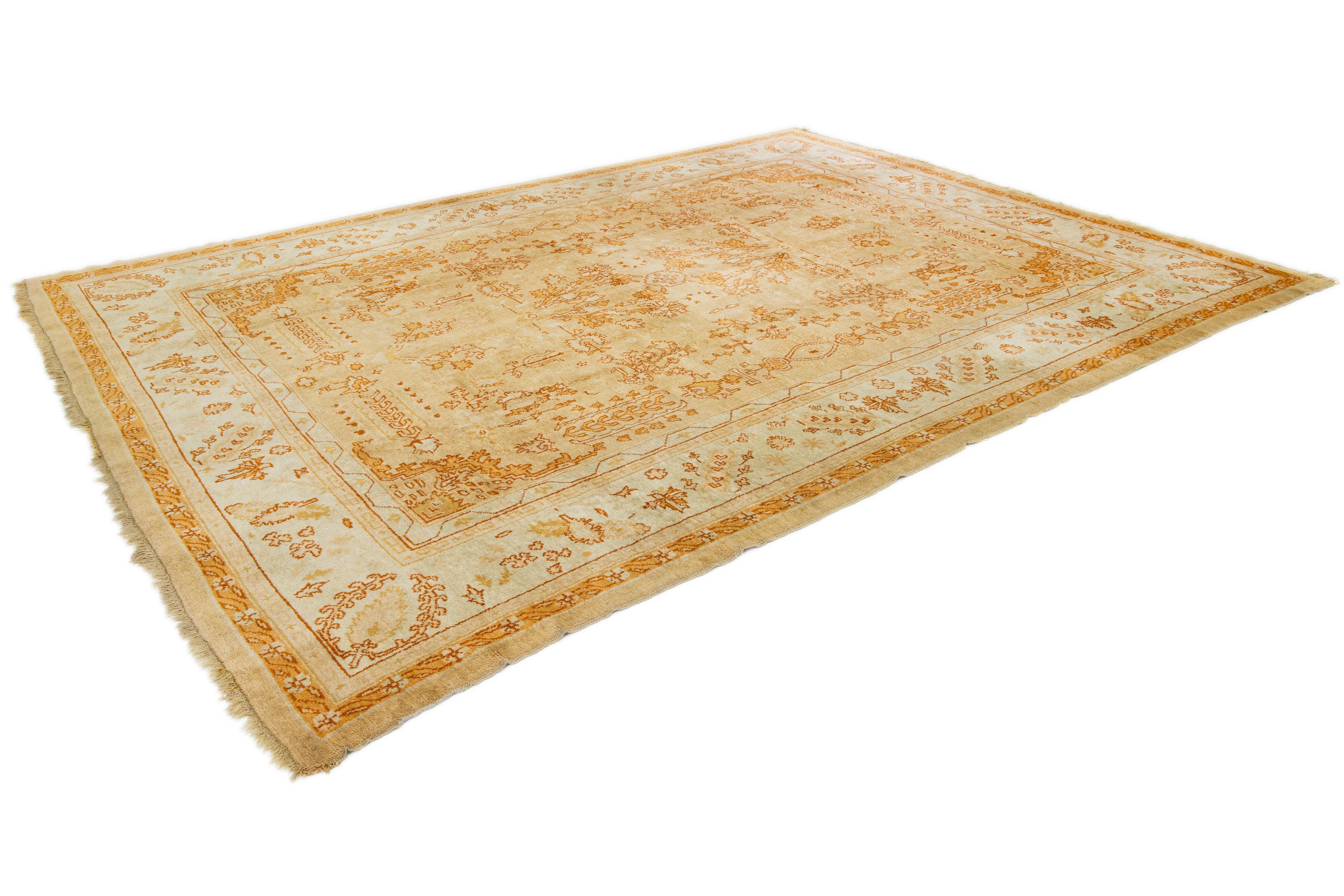 Beige and Orange 1880s Turkish Oushak Wool Rug Handmade With Allover Motif For Sale 4
