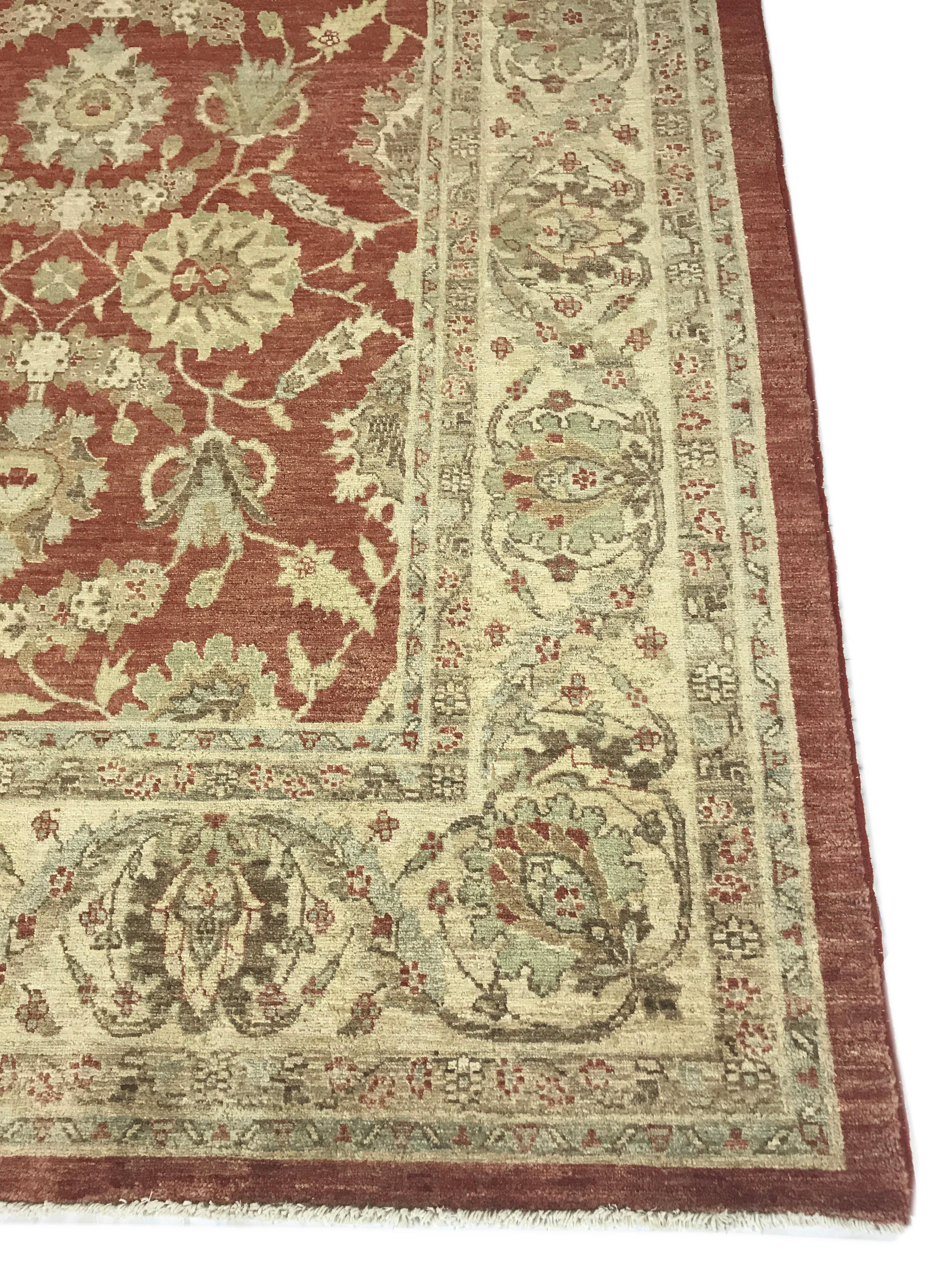 Beige and Red Traditional Style Wool Area Rug In New Condition For Sale In Los Angeles, CA