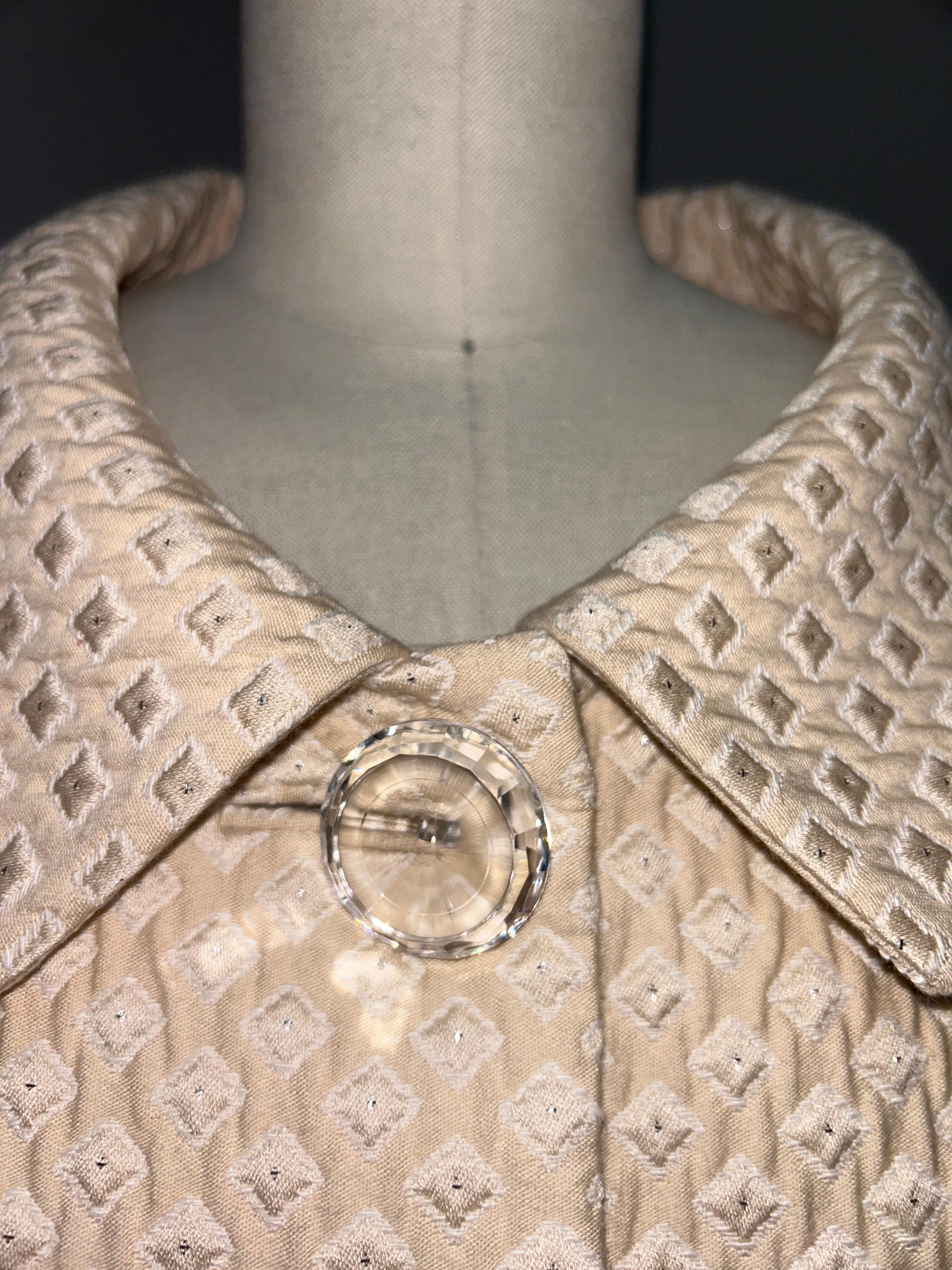 Textured Fitted Coat with Clear Vintage Buttons in Beige and Silver Brocade In New Condition For Sale In Los Angeles, CA