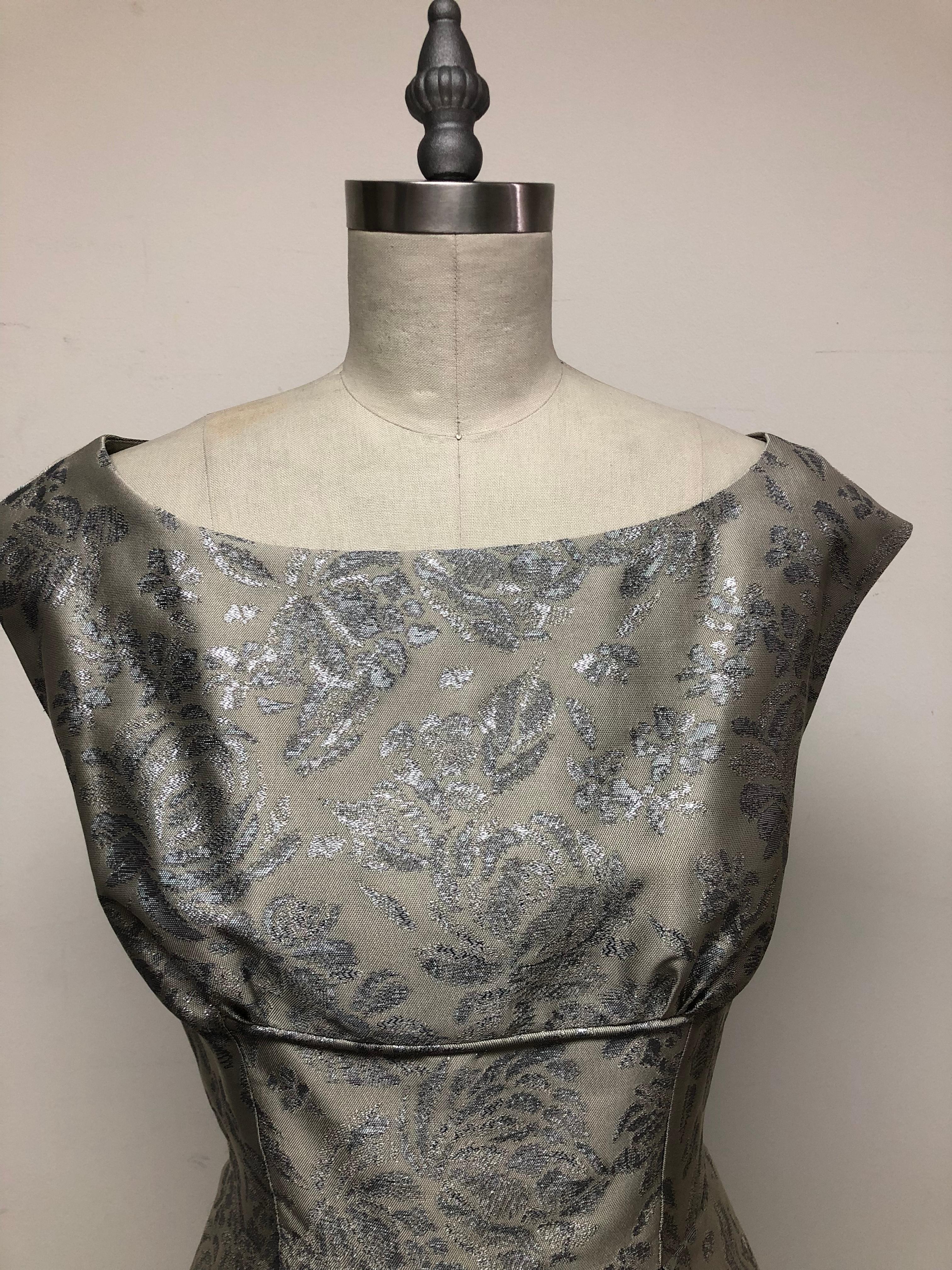 Beige and Silver French Brocade Fit and Flare Box Pleated Dress In Excellent Condition For Sale In Los Angeles, CA