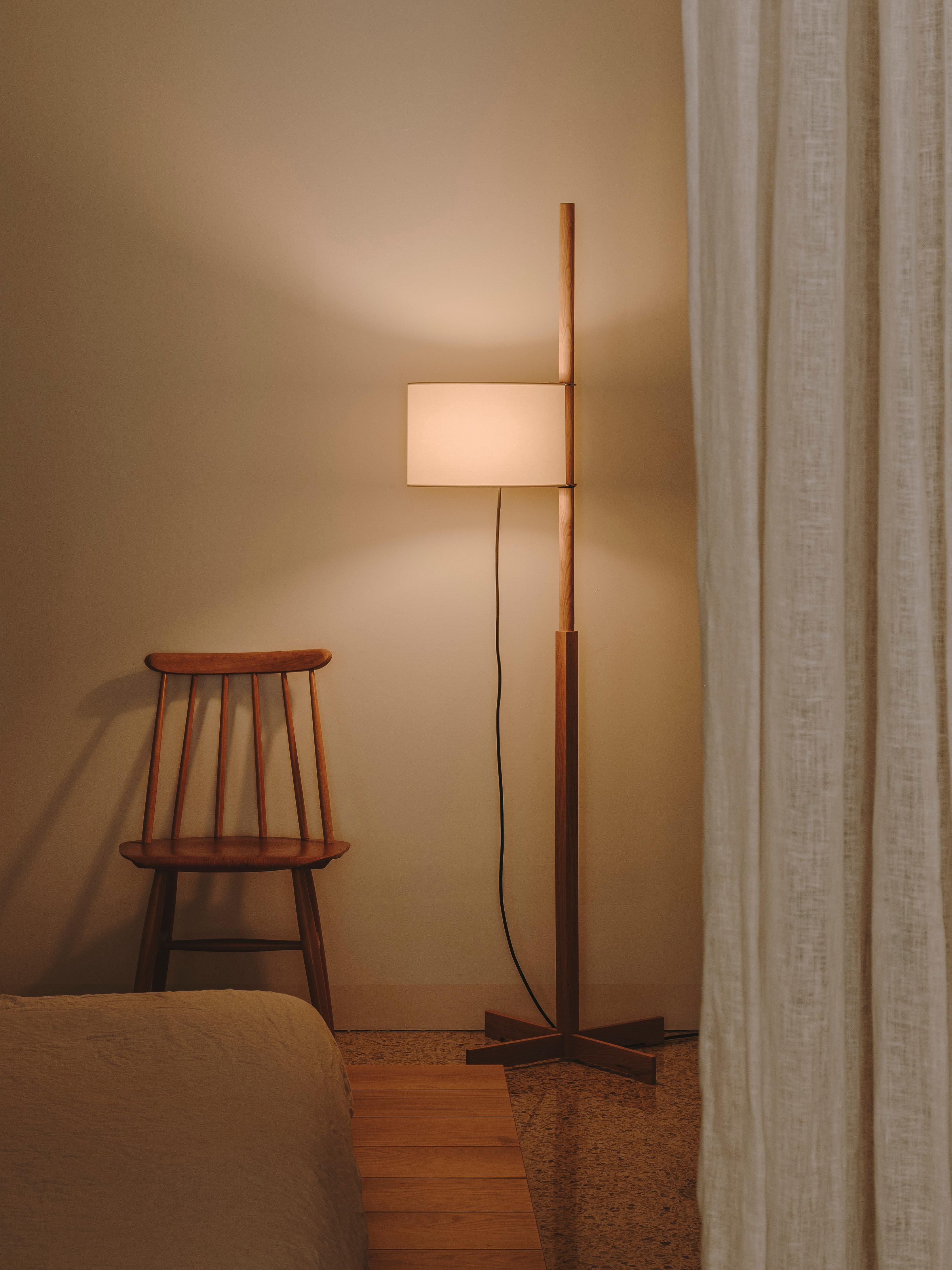 Beige and Walnut Wood TMM Floor Lamp by Miguel Milá For Sale 2