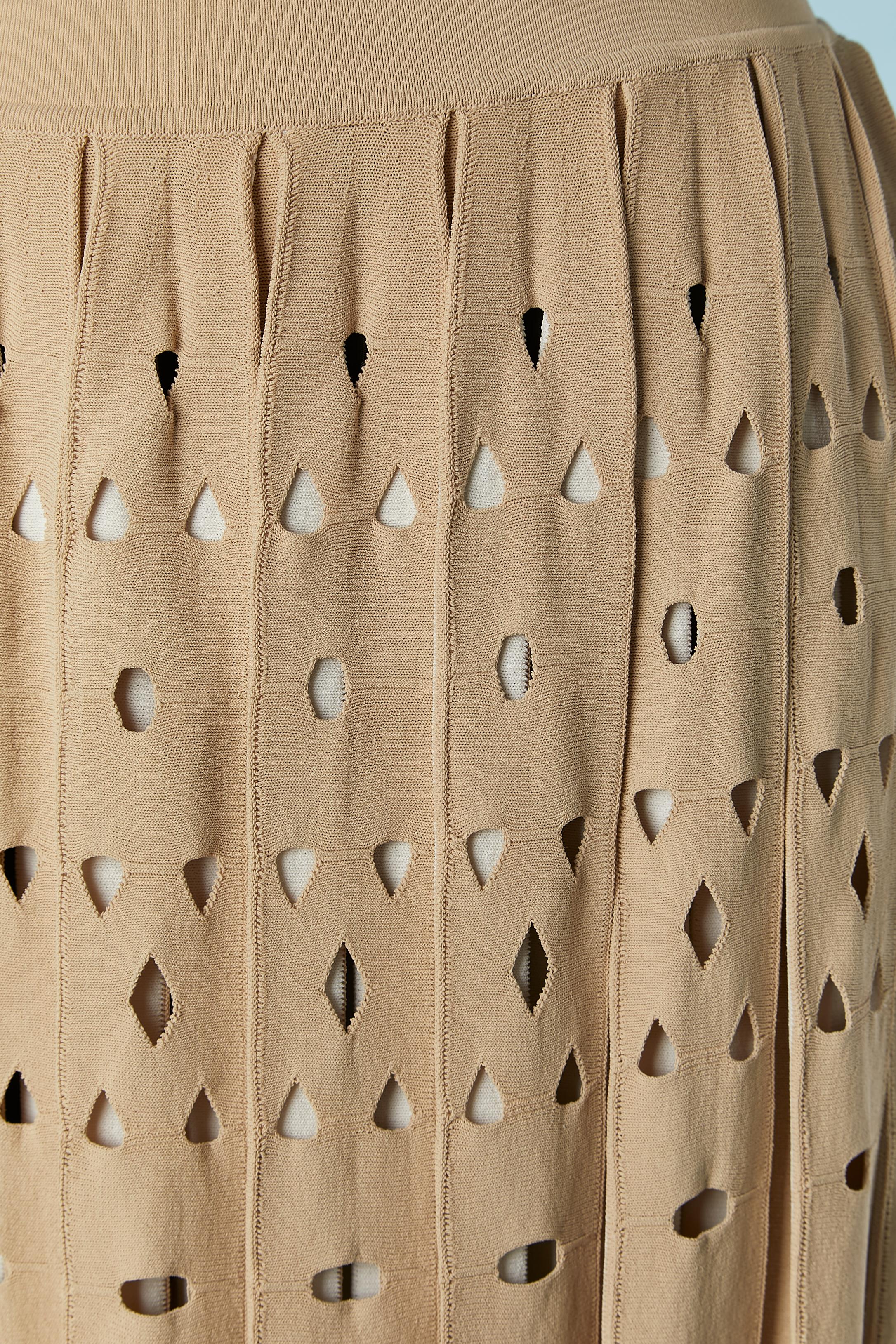 Gonna a pieghe beige e bianca in jersey di rayon con lavorazione Jacquard ALAIA In condizioni buone in vendita a Saint-Ouen-Sur-Seine, FR