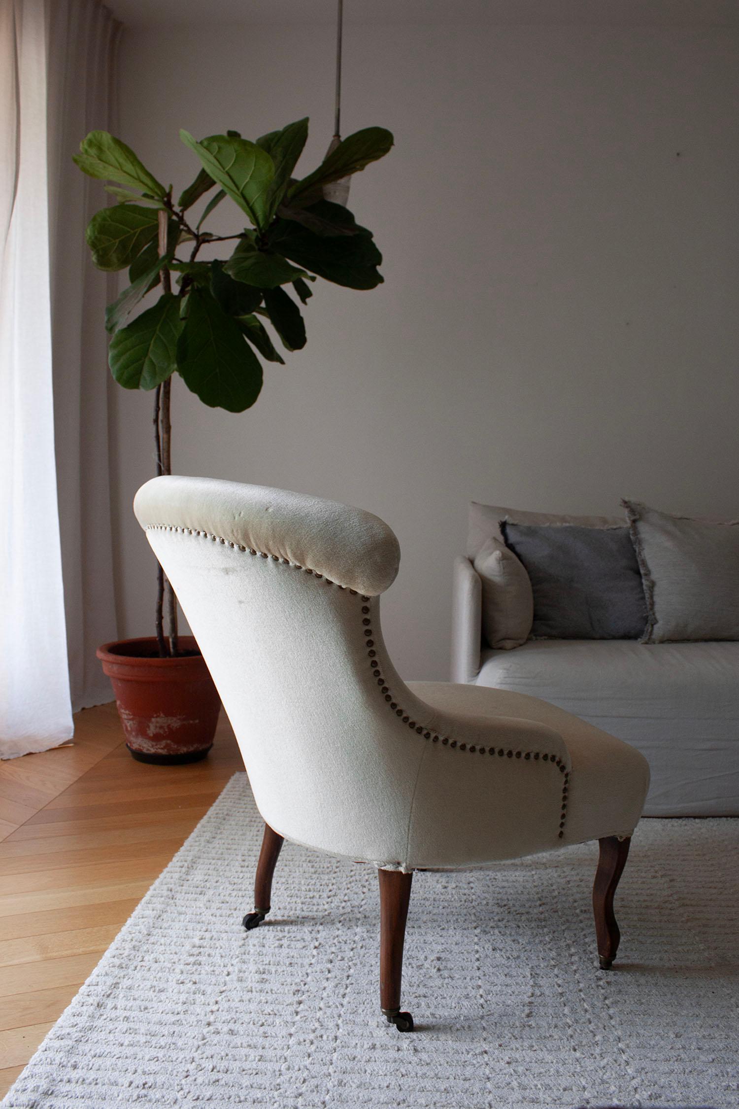 Fauteuil en mohair beige Antique French Victorian en vente 3