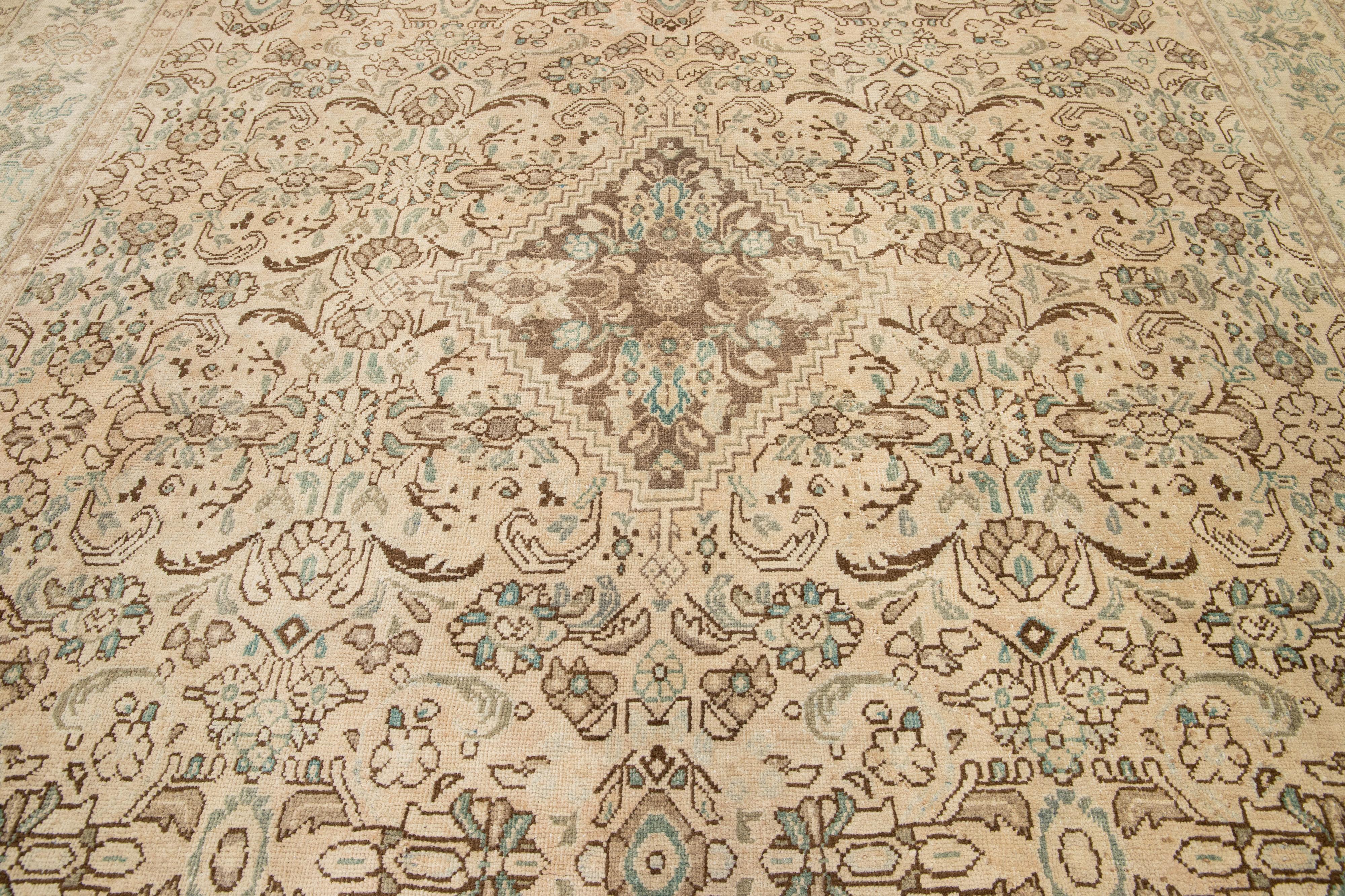 Beige Antique Mahal Wool Rug In Room Size with Floral Design For Sale 1