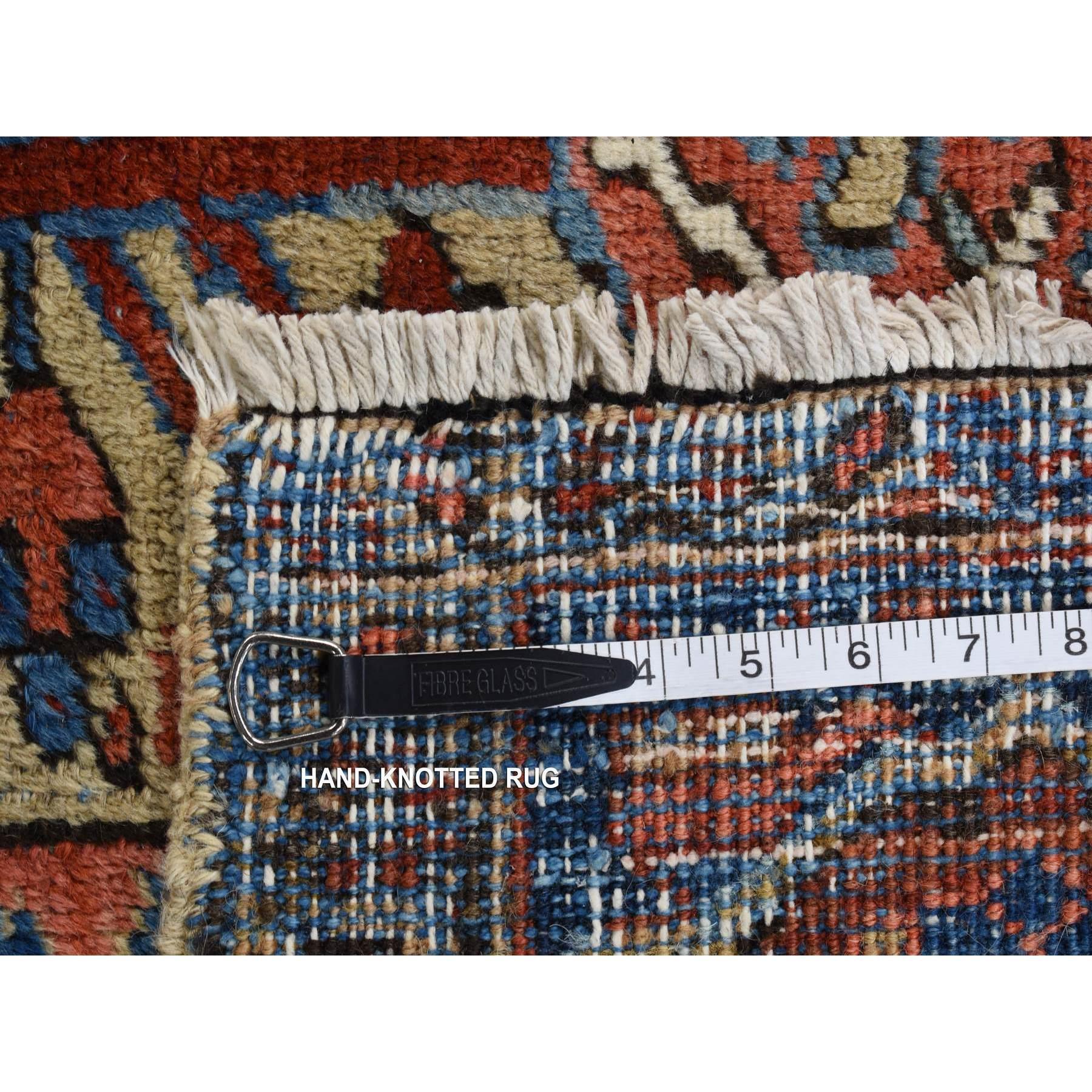 Beige Antiker persischer Heriz All Over Design reiner Wollteppich handgeknüpft sauberer Teppich im Angebot 4
