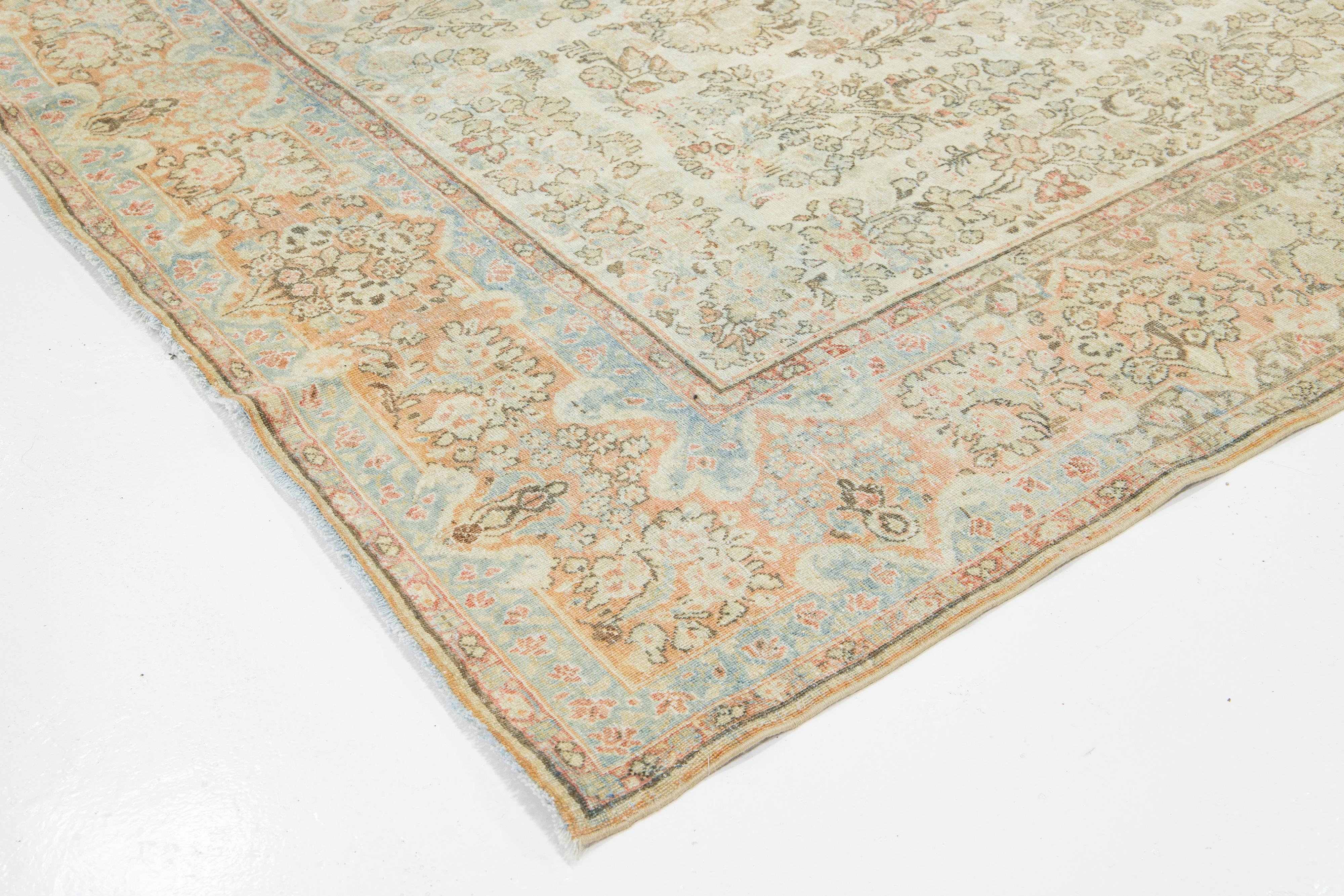 Beigefarbener antiker persischer Mahal-Wollteppich mit Allover-Design aus den 1900er Jahren (Wolle) im Angebot