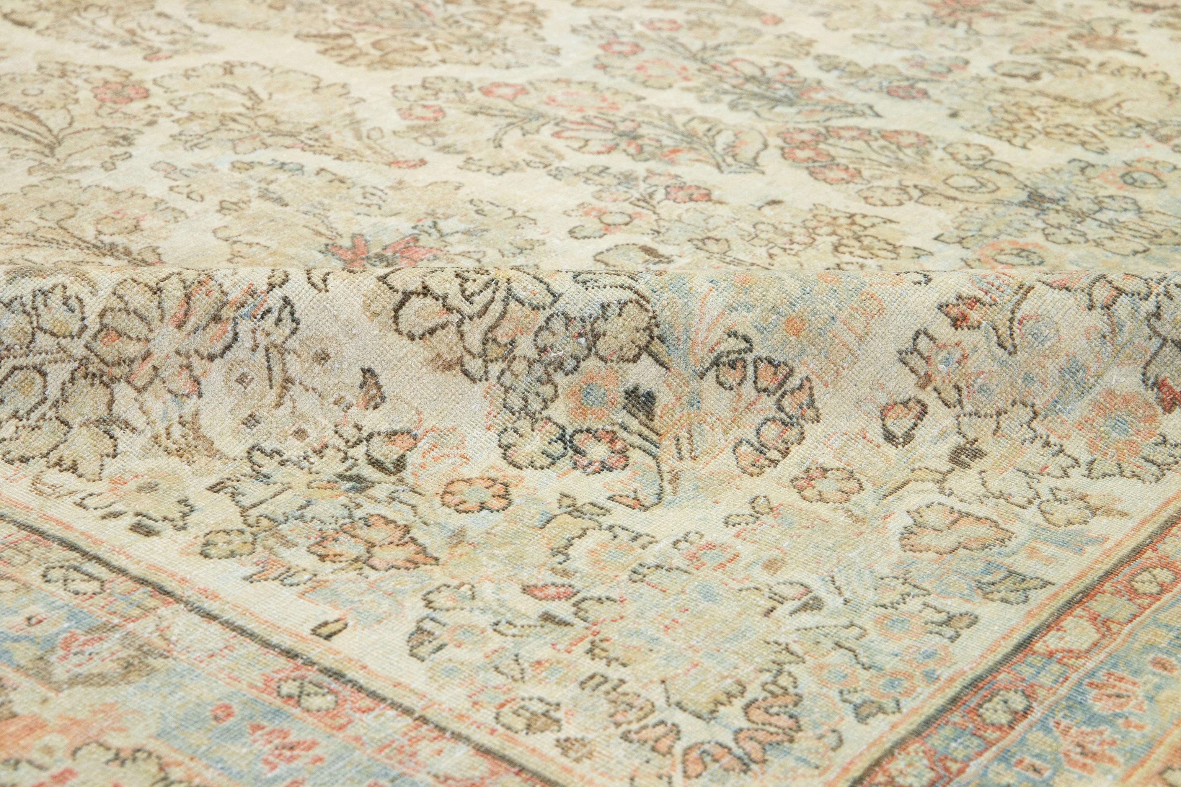 Beigefarbener antiker persischer Mahal-Wollteppich mit Allover-Design aus den 1900er Jahren im Angebot 1