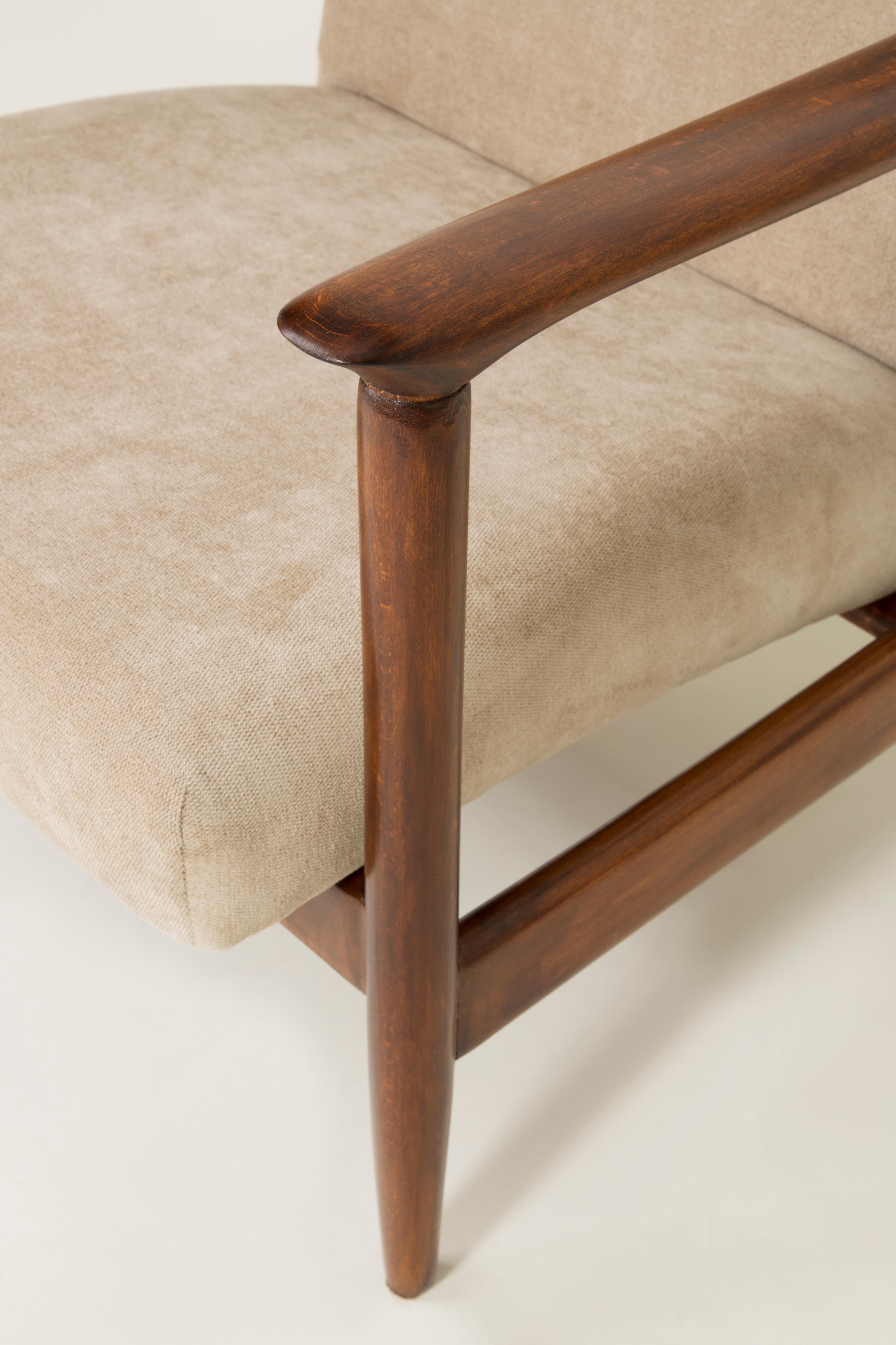 Sillón beige, Edmund Homa, GFM-142, Años 60, Polonia Polaco en venta