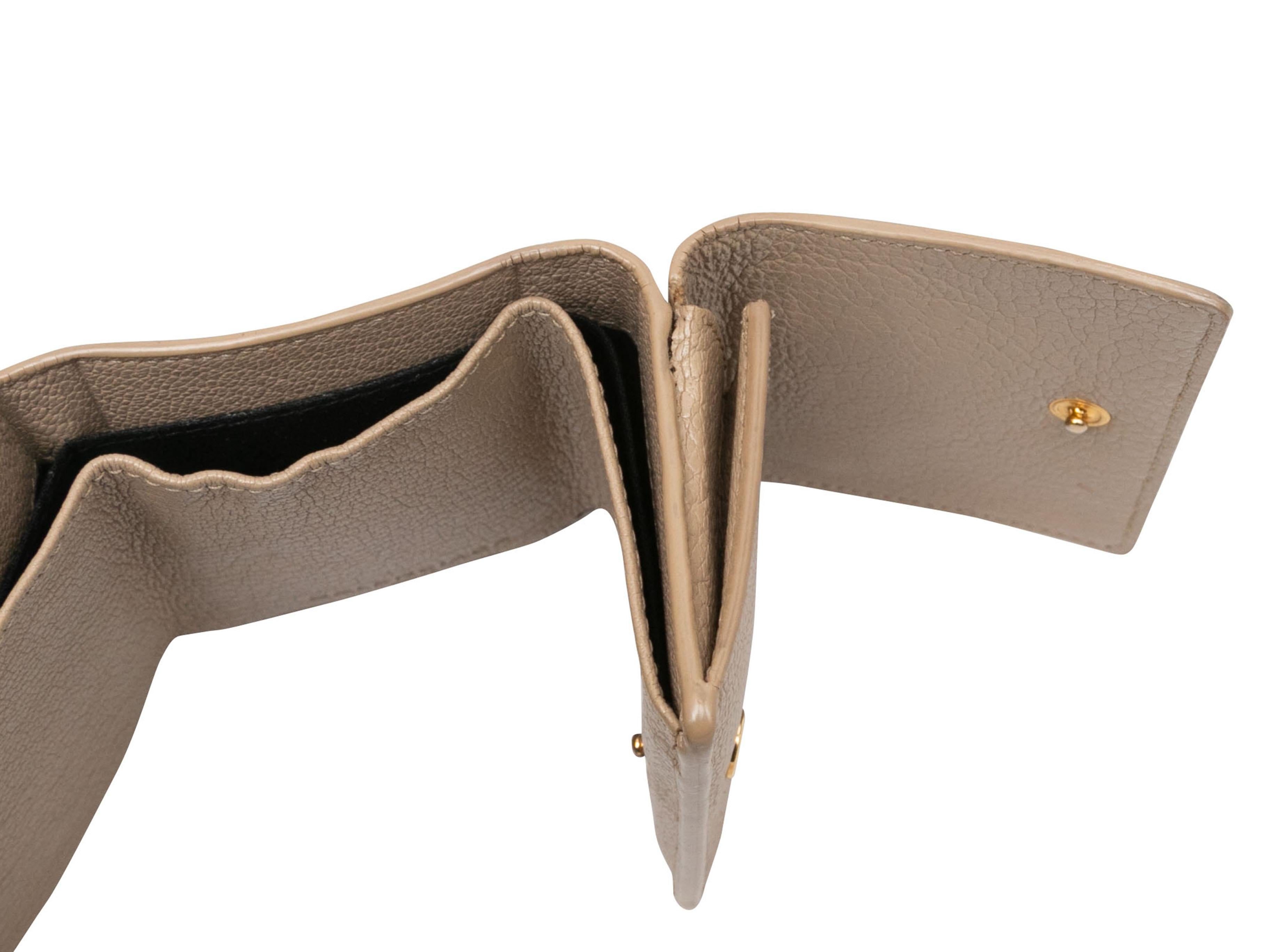 Beige Balenciaga Neo Classic Mini-Leder-Brieftasche im Zustand „Gut“ im Angebot in New York, NY