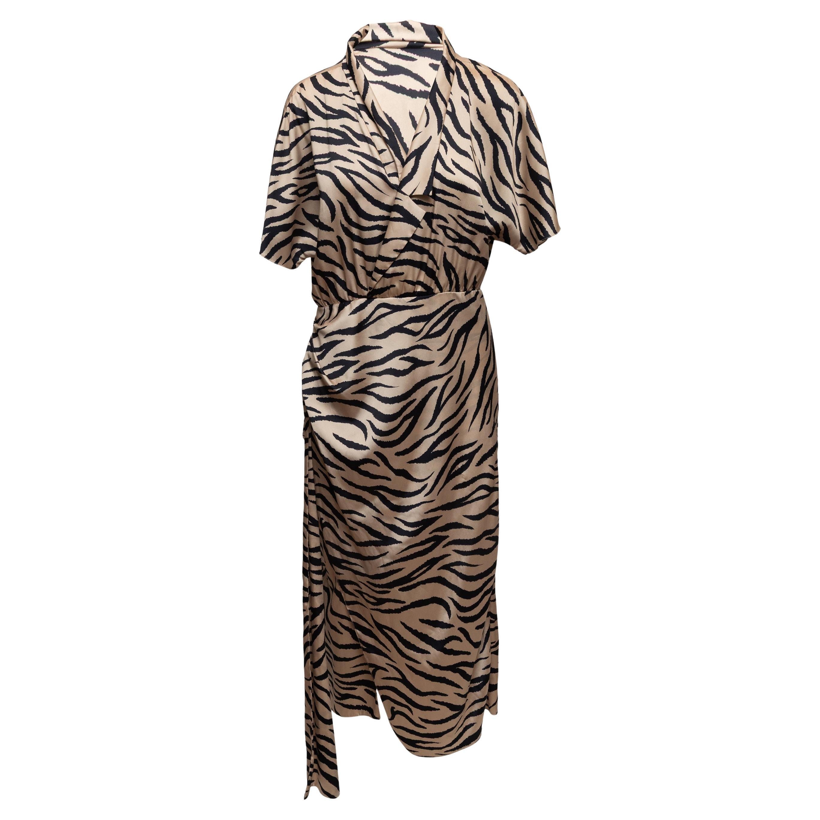 Beige
Black Sally Lapointe Satin Tiger Print Dress Size US 10