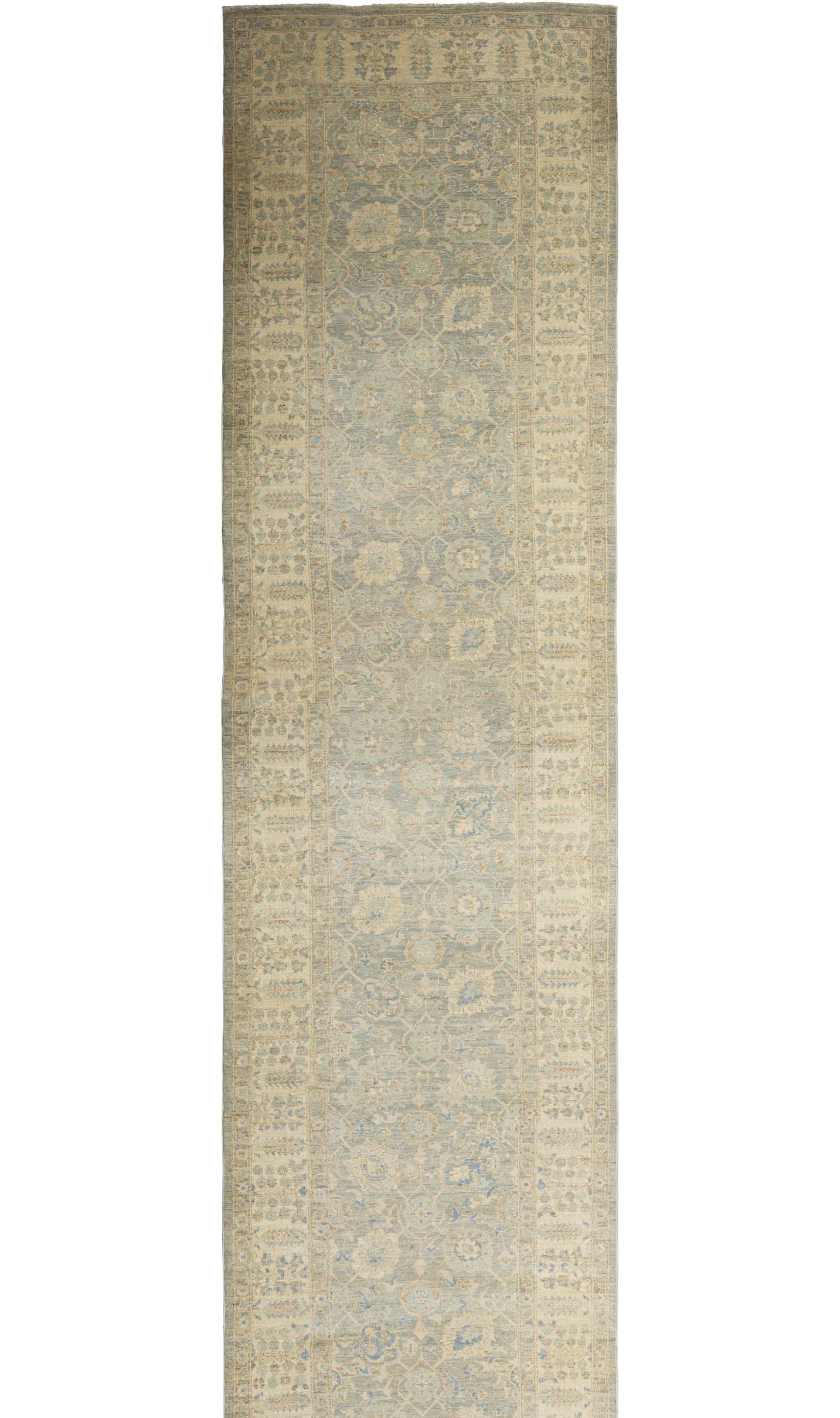 Beige Blue Afghan Wool Hand Knotted Runner 4 ft x 24 ft, Soft Floral Lattice Tejido a mano en venta