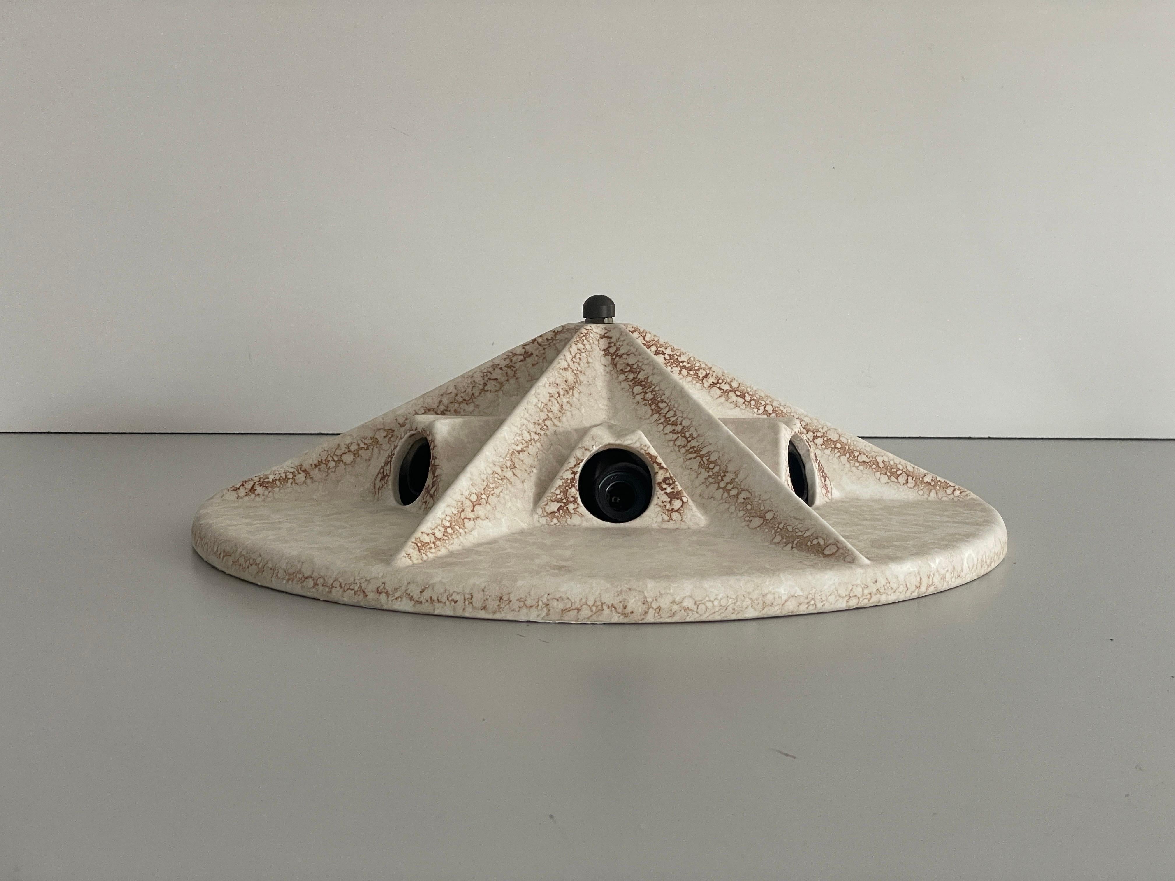 Allemand Plafonnier en céramique beige de Pan Leuchten, 1970, Allemagne en vente