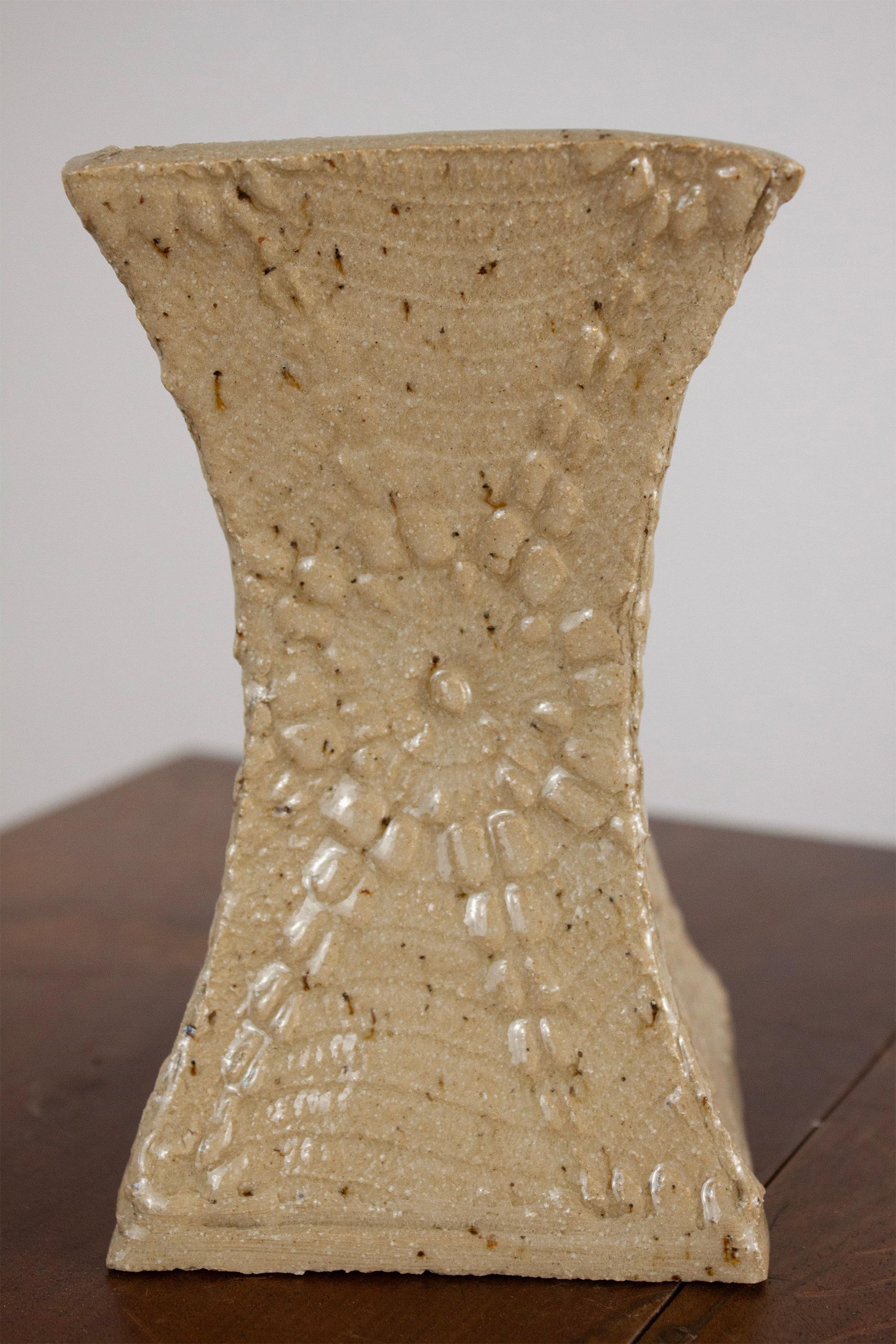 Vaso in ceramica beige, Francia, fine XX secolo In condizioni buone in vendita a Rümmingen, BW