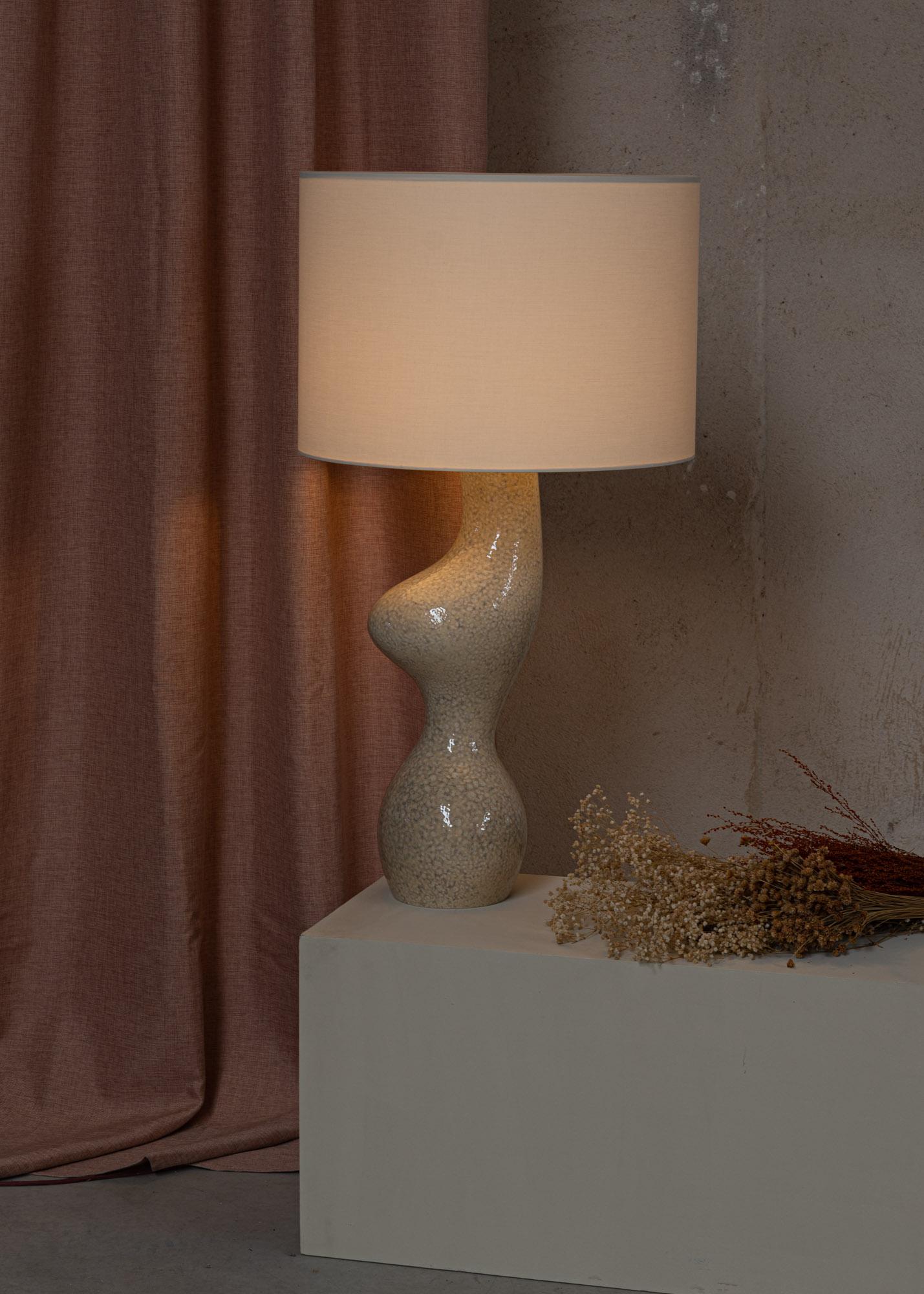 Other Beige Ceramic Venuso Table Lamp by Simone & Marcel For Sale