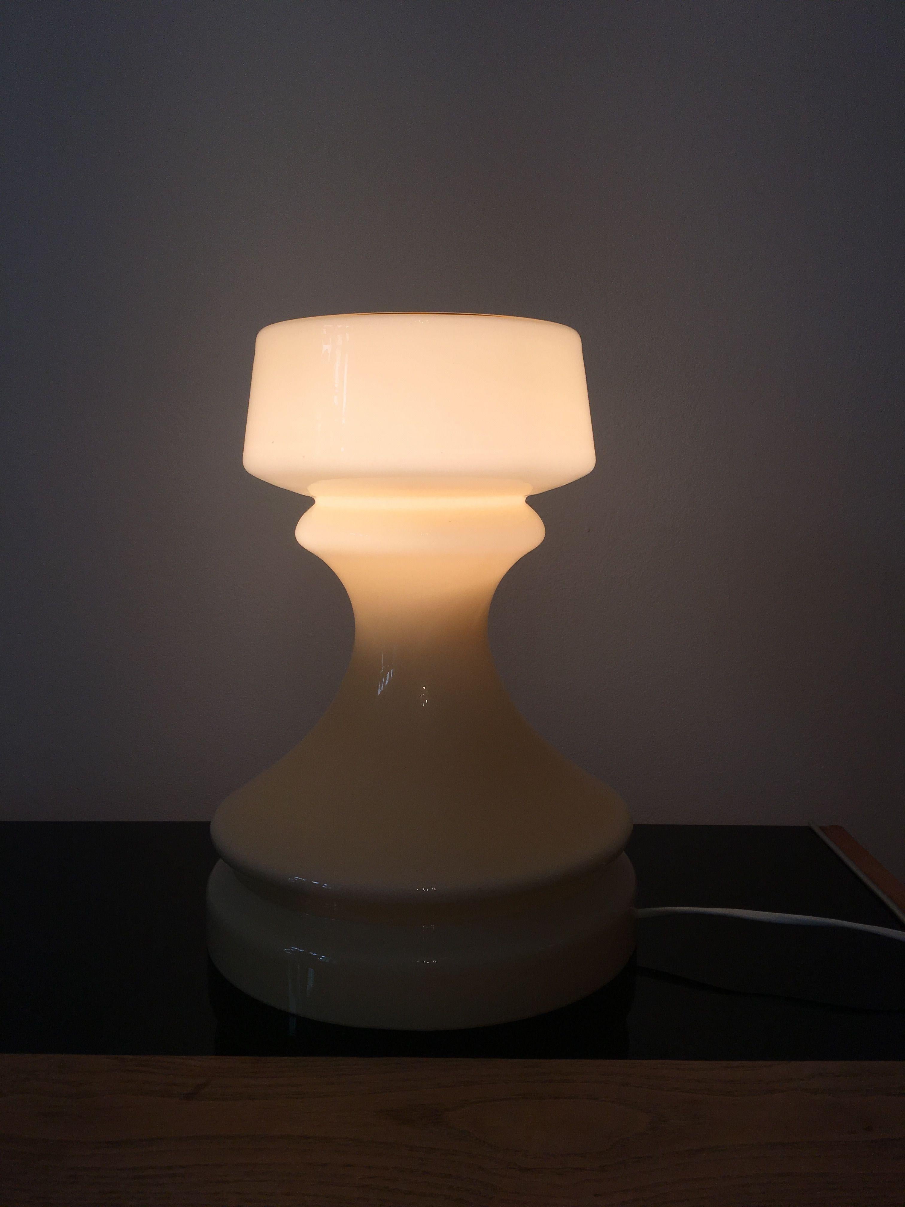 Mid-20th Century Beige Chess Glass Table Lamp by Ivan Jakes, 1960s For Sale