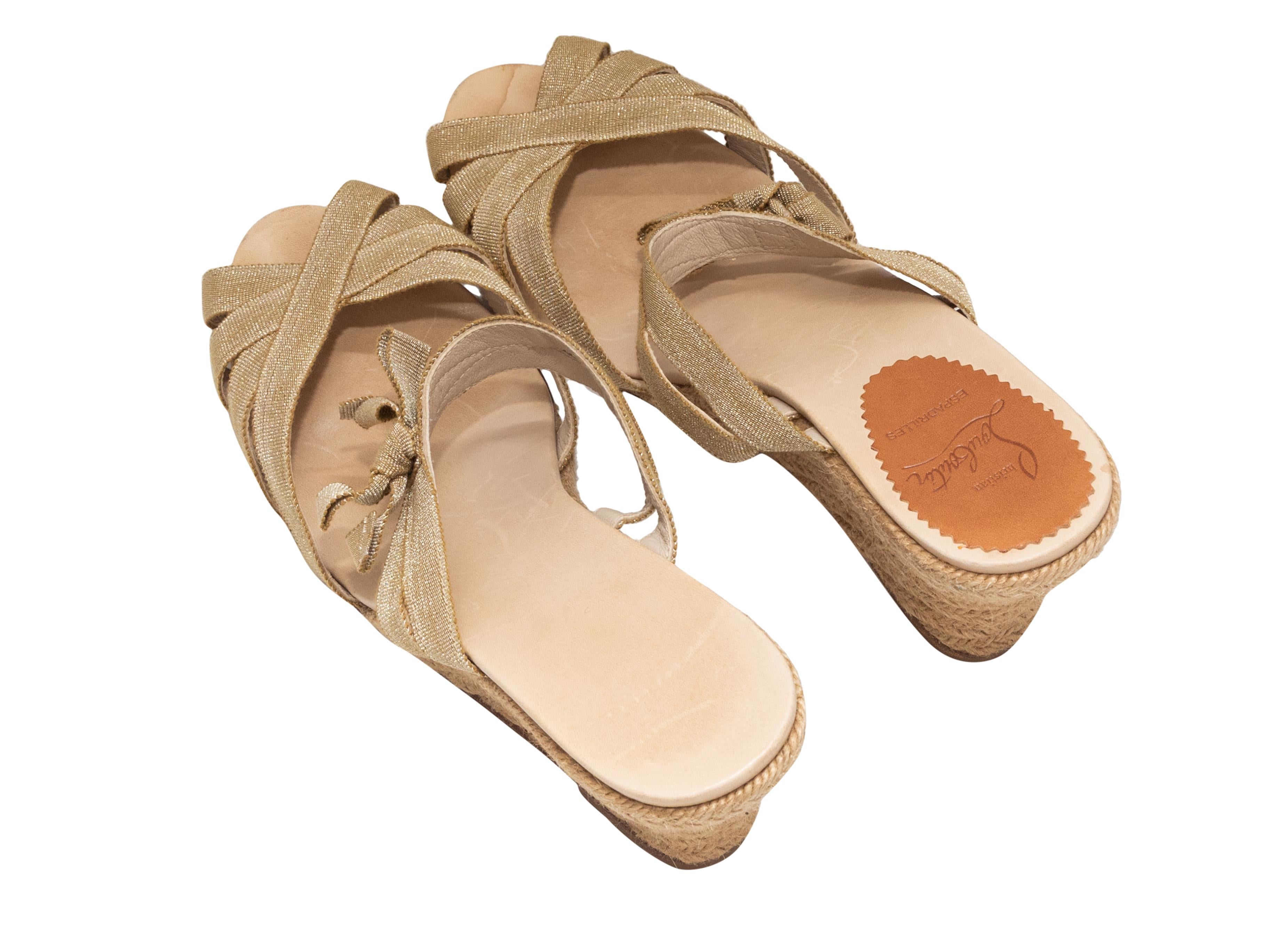 Beige Christian Loubotin Grosgrain & Jute Espadrille Sandals Size 40 In Good Condition For Sale In New York, NY
