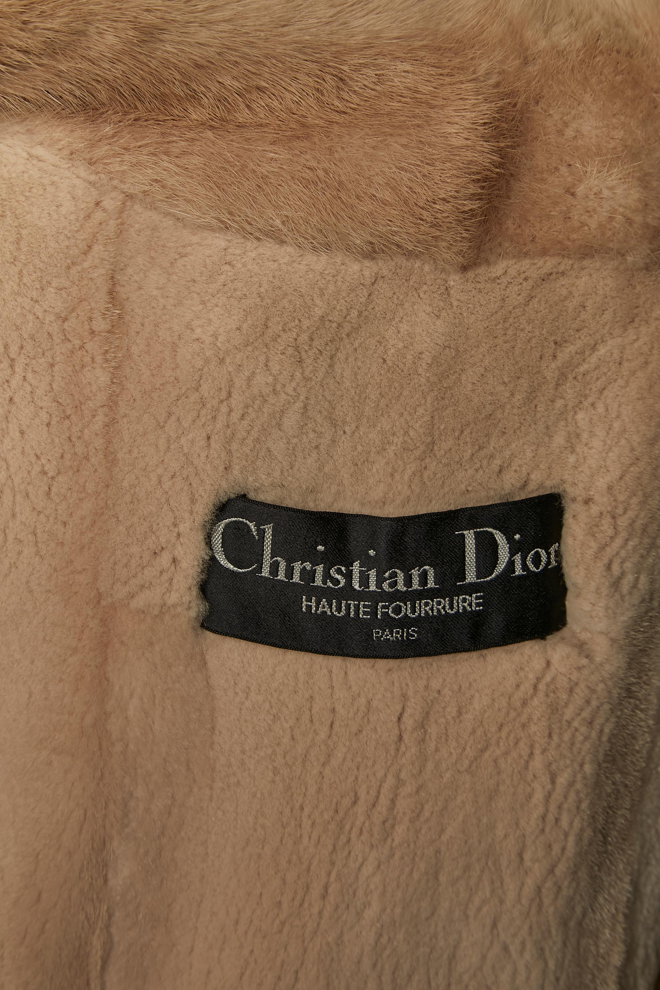 Beige coat with fur lining CHRISTIAN DIOR HAUTE-FOURRURE For Sale 5