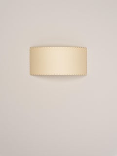 Lampe murale d'art contemporain sculpturale rectangulaire beige Comodín par Santa & Cole
