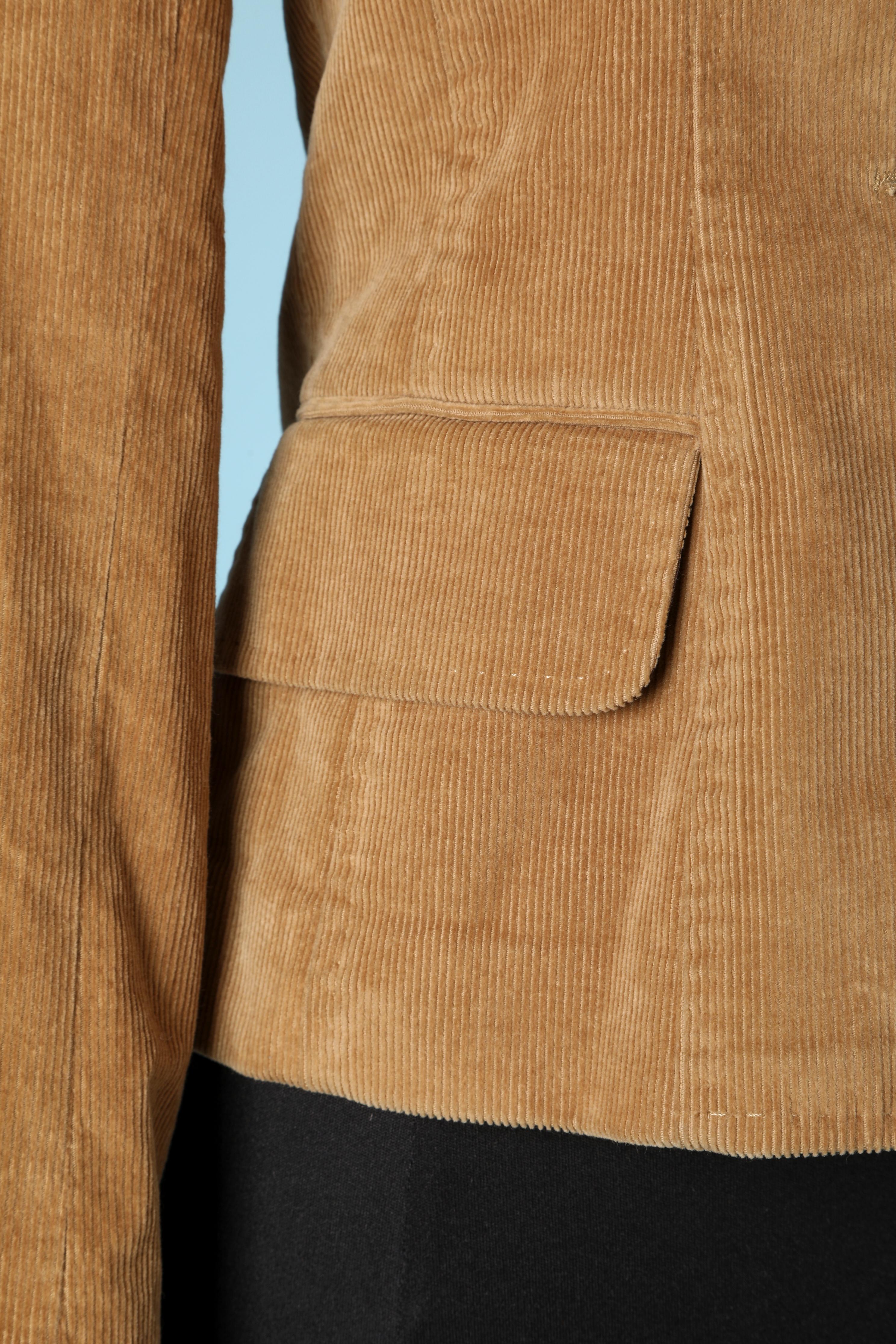 Beigefarbene einreihige Jacke aus Kord DOLCE & GABBANA im Zustand „Hervorragend“ im Angebot in Saint-Ouen-Sur-Seine, FR