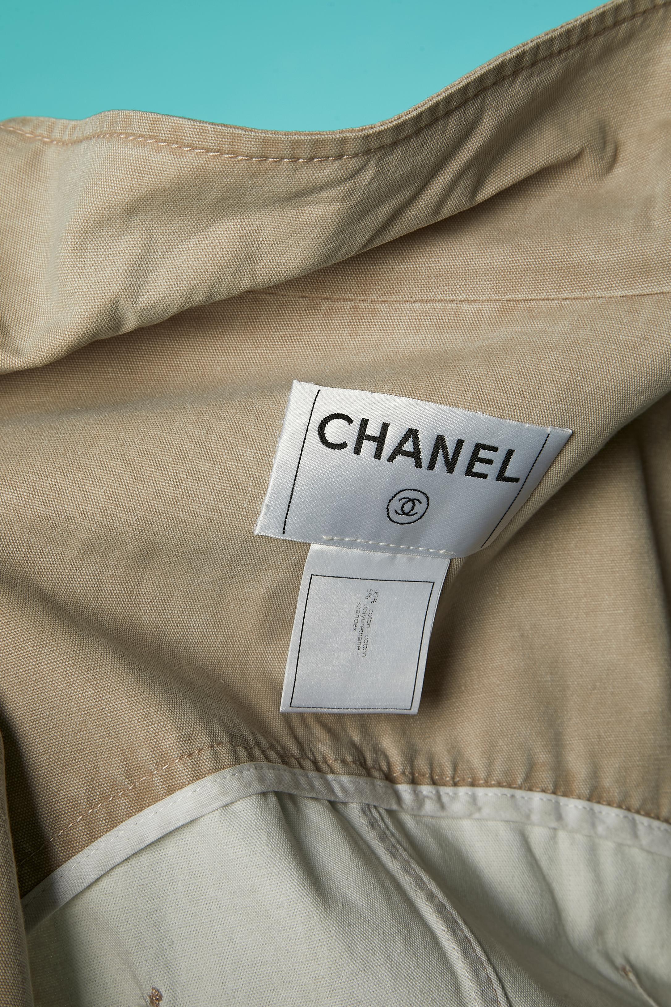 Beige cotton jacket with branded buttons Chanel  For Sale 3