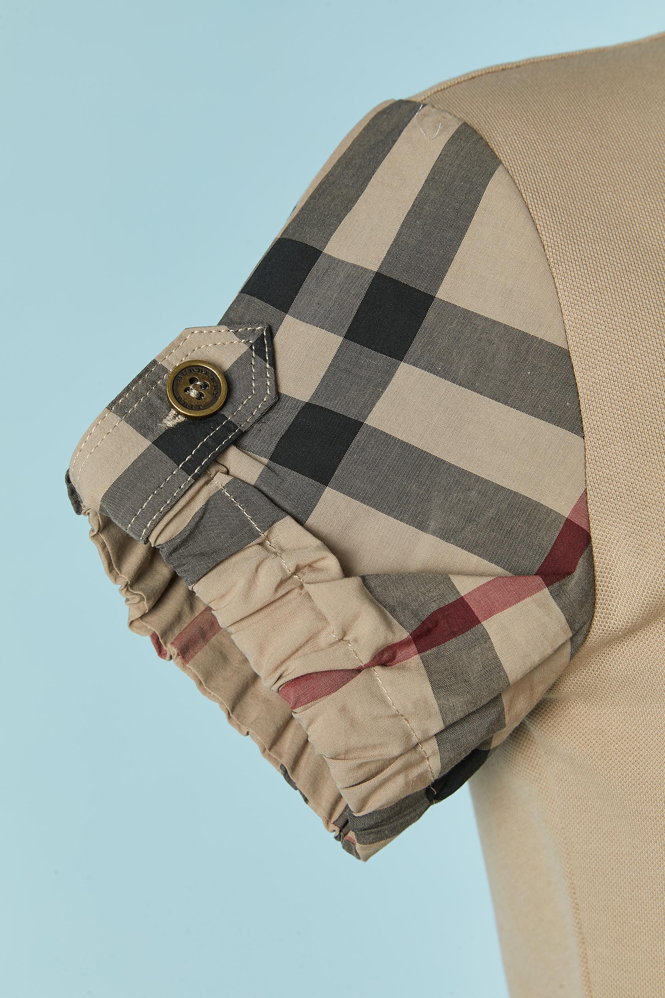 Beigefarbenes Baumwoll-Polohemd mit kariertem Muster und ballonärmeln BURBERRY BRIT Neu im Zustand „Neu“ im Angebot in Saint-Ouen-Sur-Seine, FR