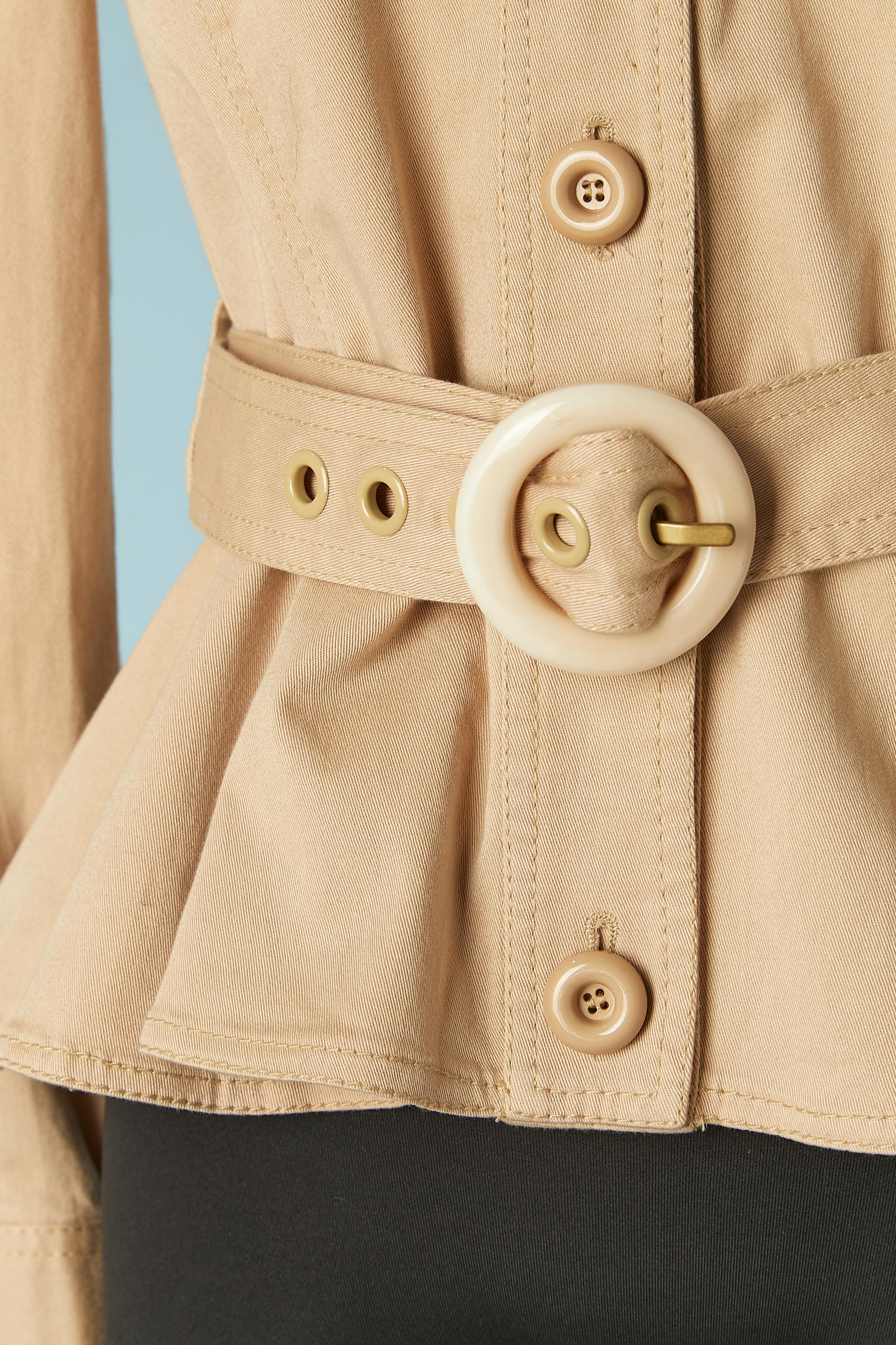 Beige cotton safari jacket with pockets and belt Moschino Cheap&Chic In Excellent Condition For Sale In Saint-Ouen-Sur-Seine, FR