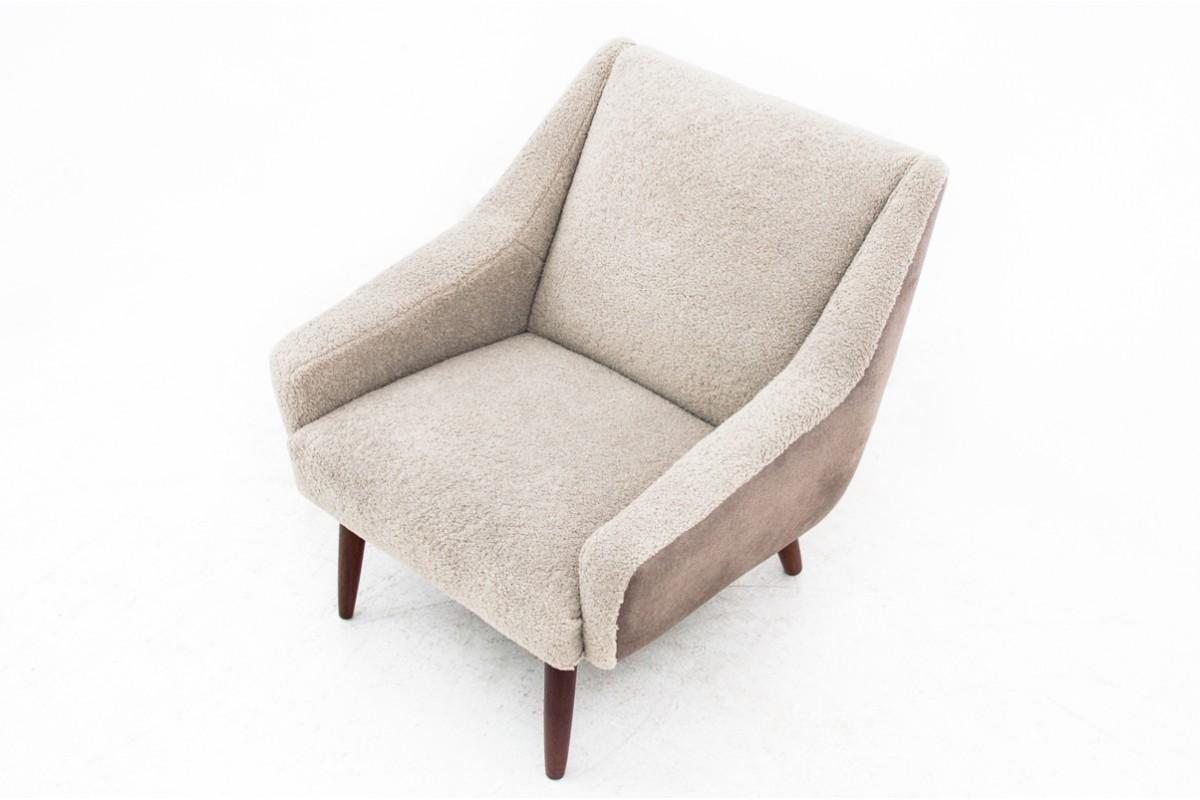 Beigefarbener, gemütlicher Bouclé-Sessel, dänisches Design, 1960er Jahre im Angebot 2