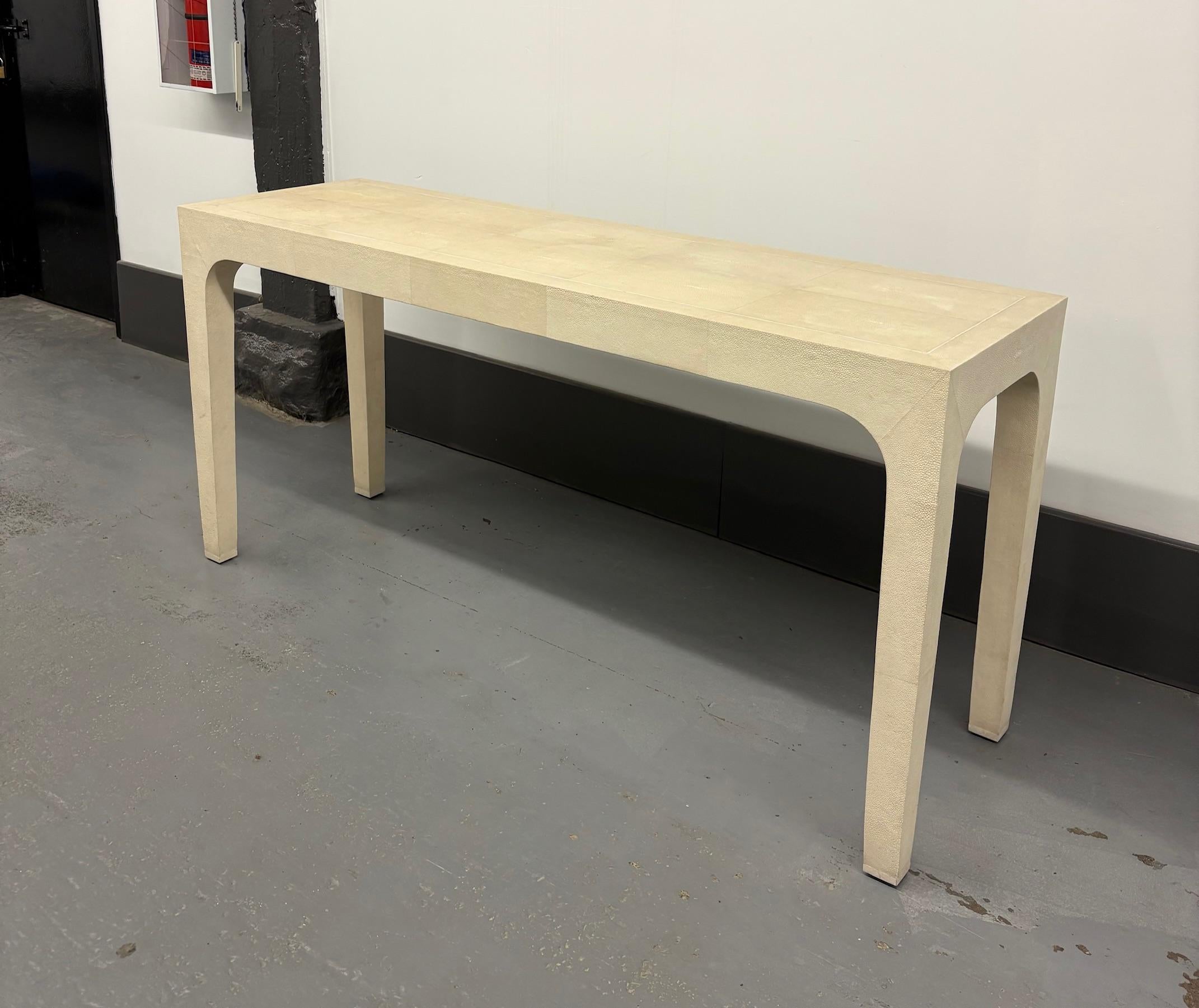 Beige Cream Shagreen Console Table by Karl Springer In Good Condition For Sale In Montreal, QC