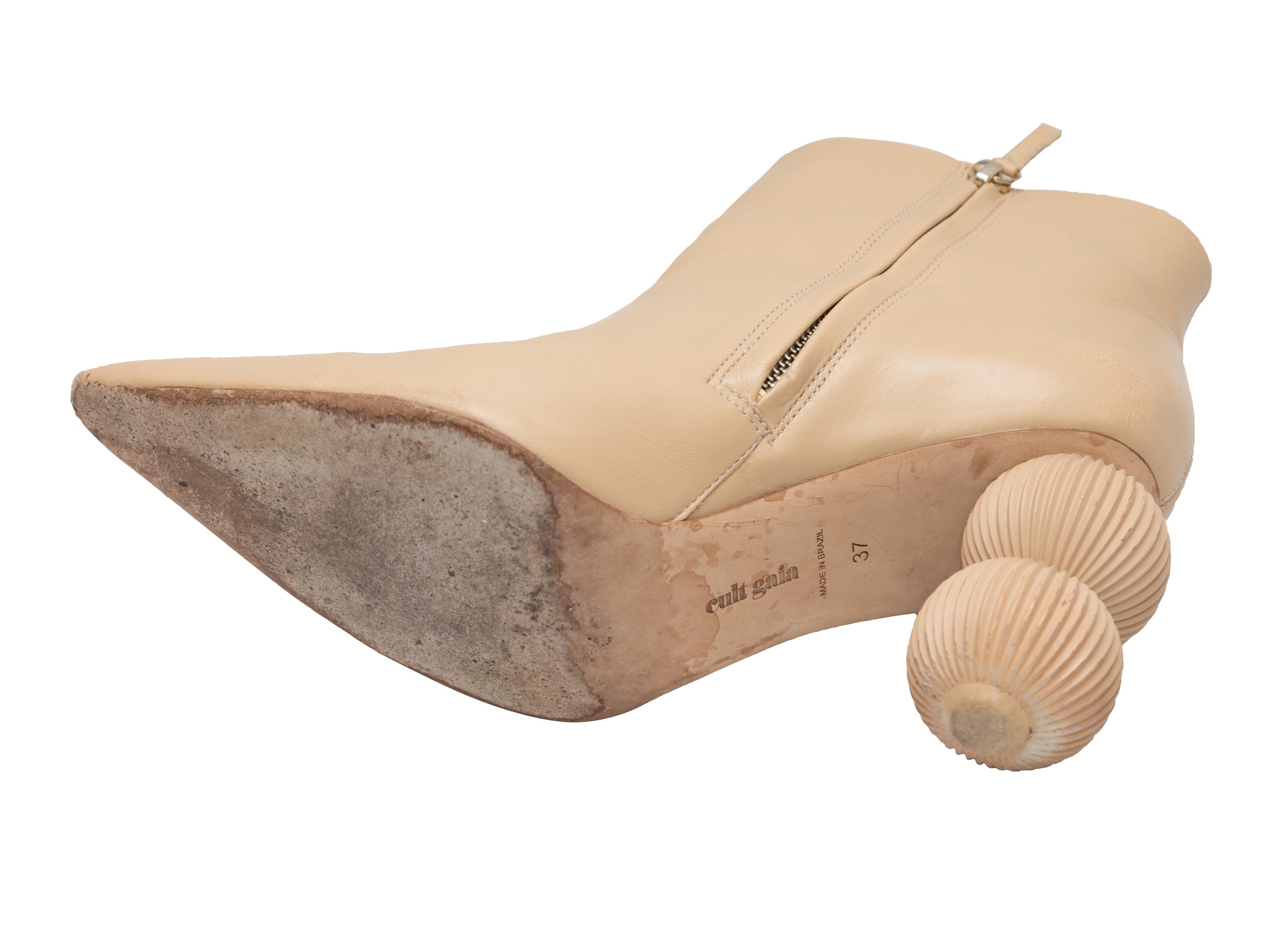 Women's Beige Cult Gaia Cam Bauble Pointed-Toe Ankle Boots Size 37