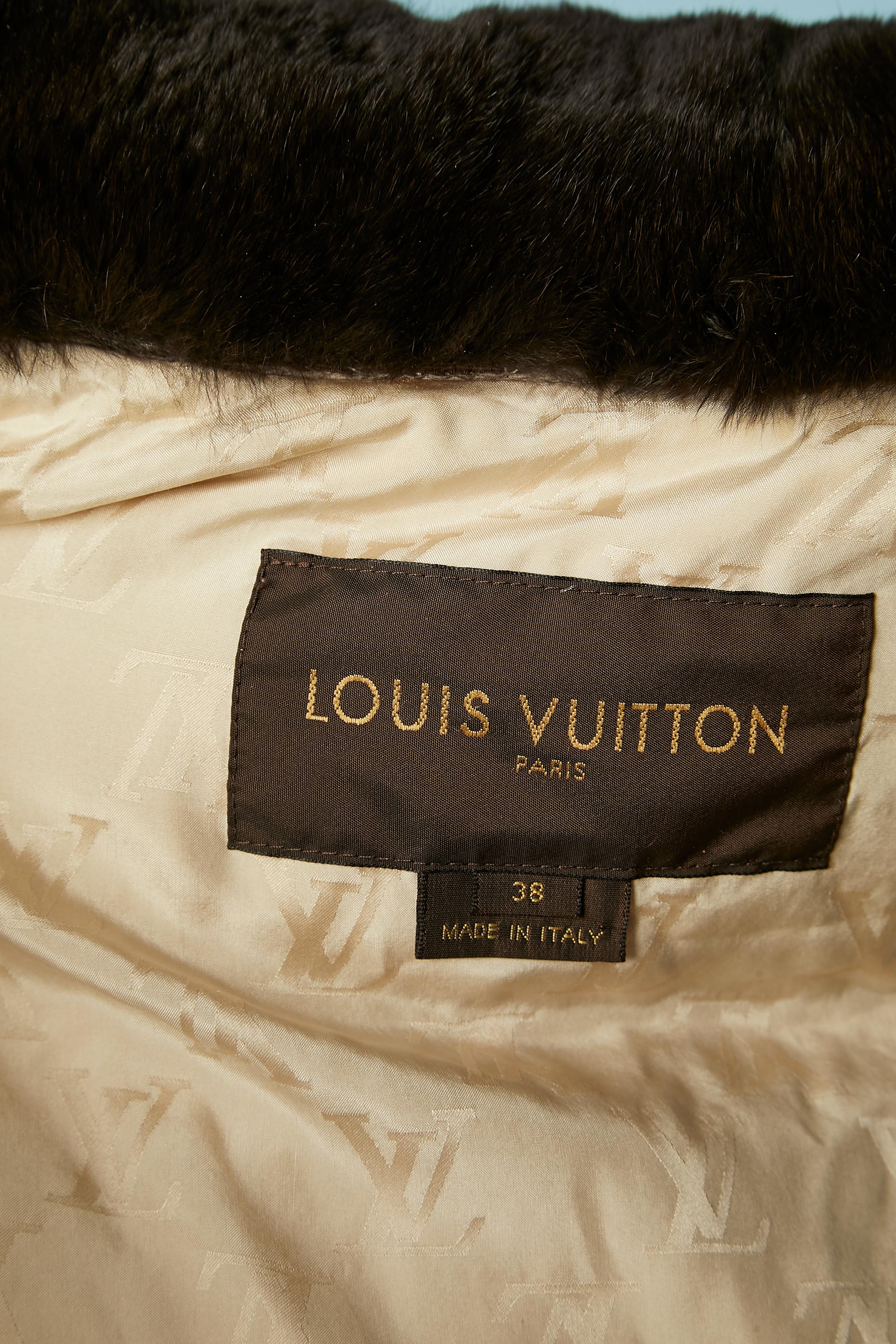 Beige down jacket with brown furs collar and branded belt Louis Vuitton For Sale 3