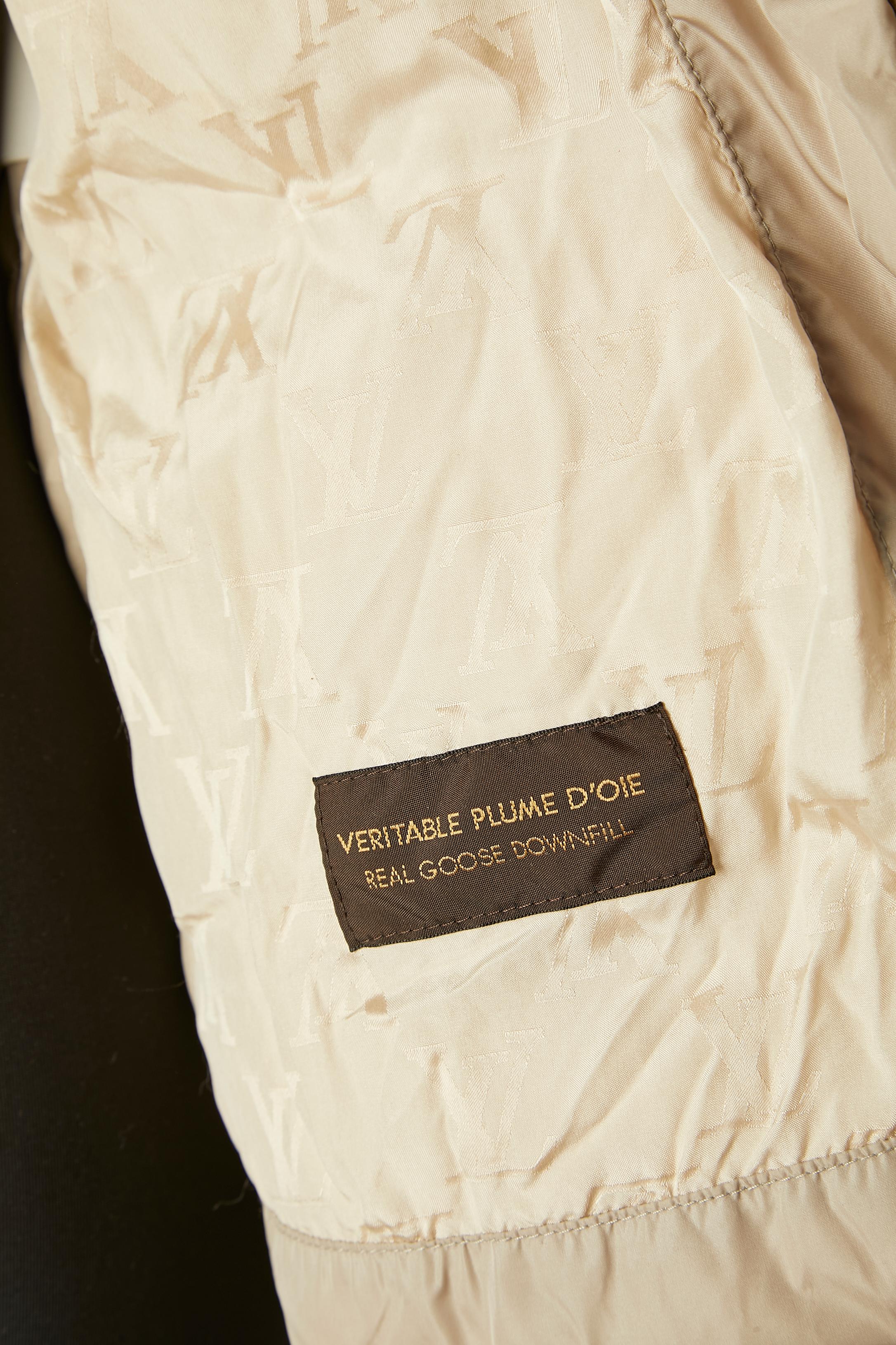 Beige down jacket with brown furs collar and branded belt Louis Vuitton For Sale 2