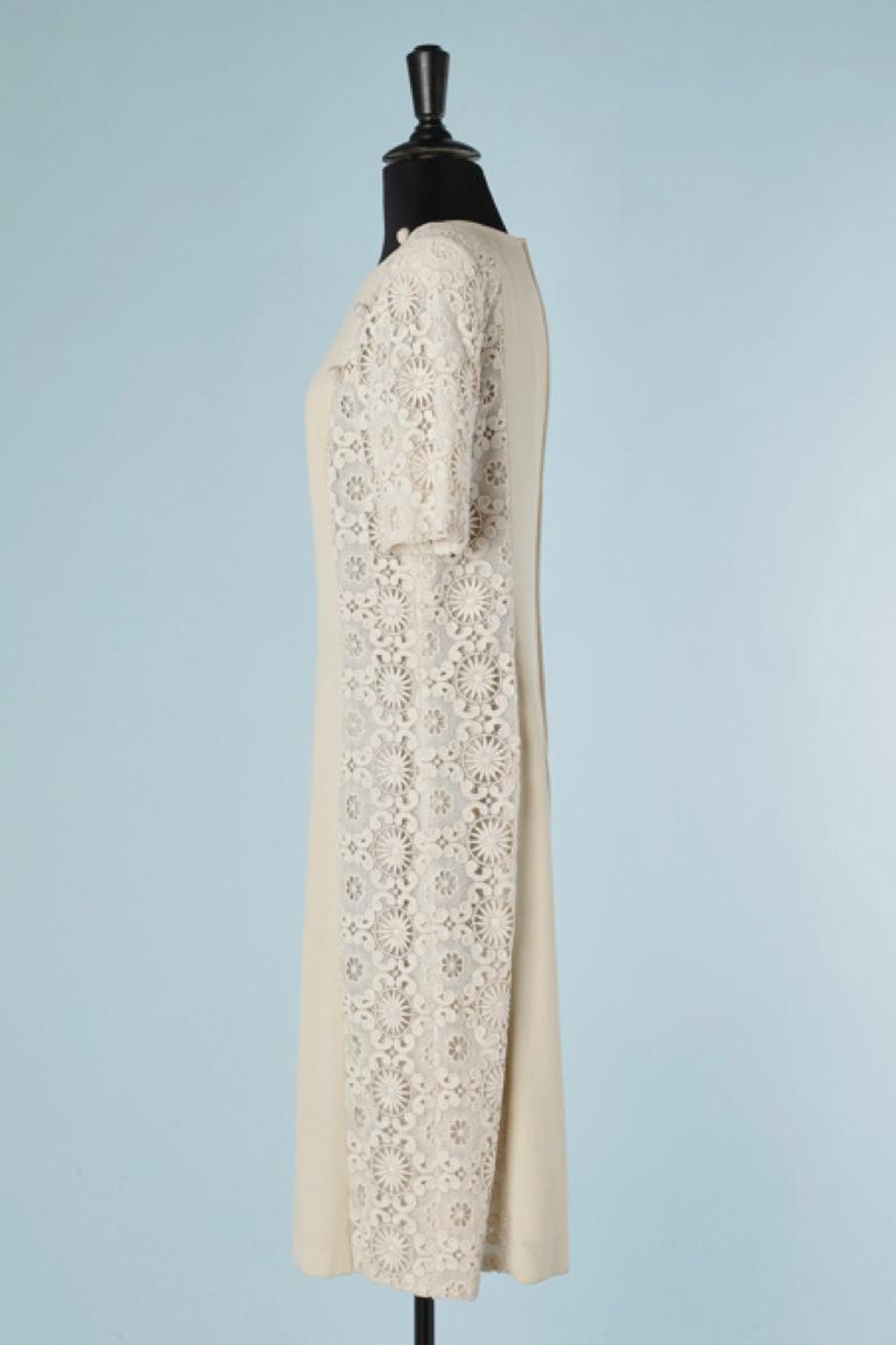 Beige dress with cotton lace on the side Valentino Miss V NEW For Sale at  1stDibs
