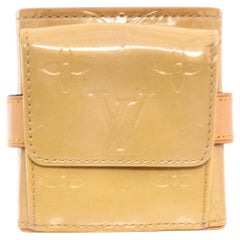 Sac à main Louis Vuitton Vernis Lafayette Street en cuir verni gaufré beige avec pièce de monnaie