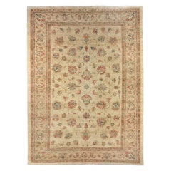 Tapis de style traditionnel à fleurs beige