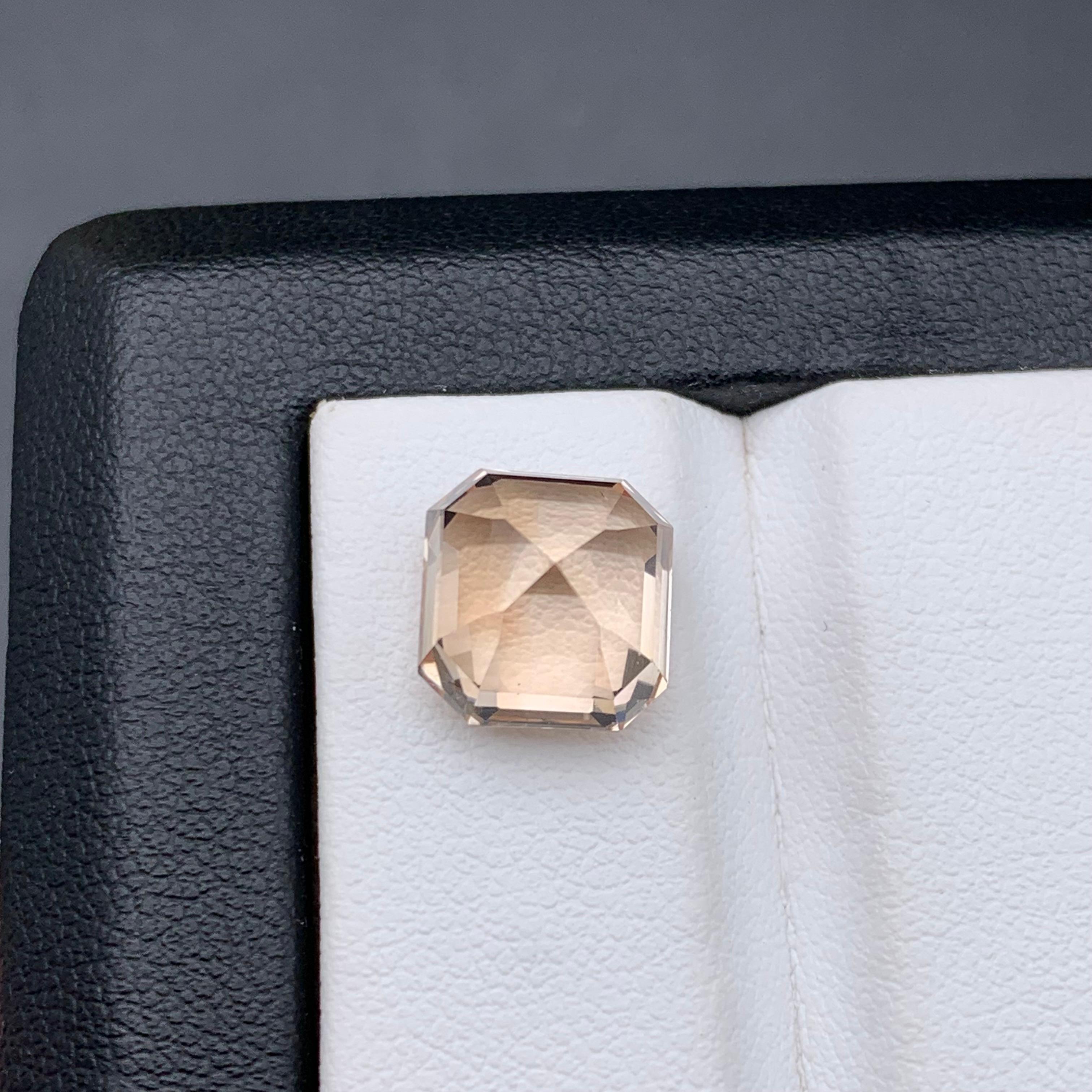 Anello di topazio naturale dorato beige allentato 6,65 carati taglio ottagono per gioielli in vendita 4