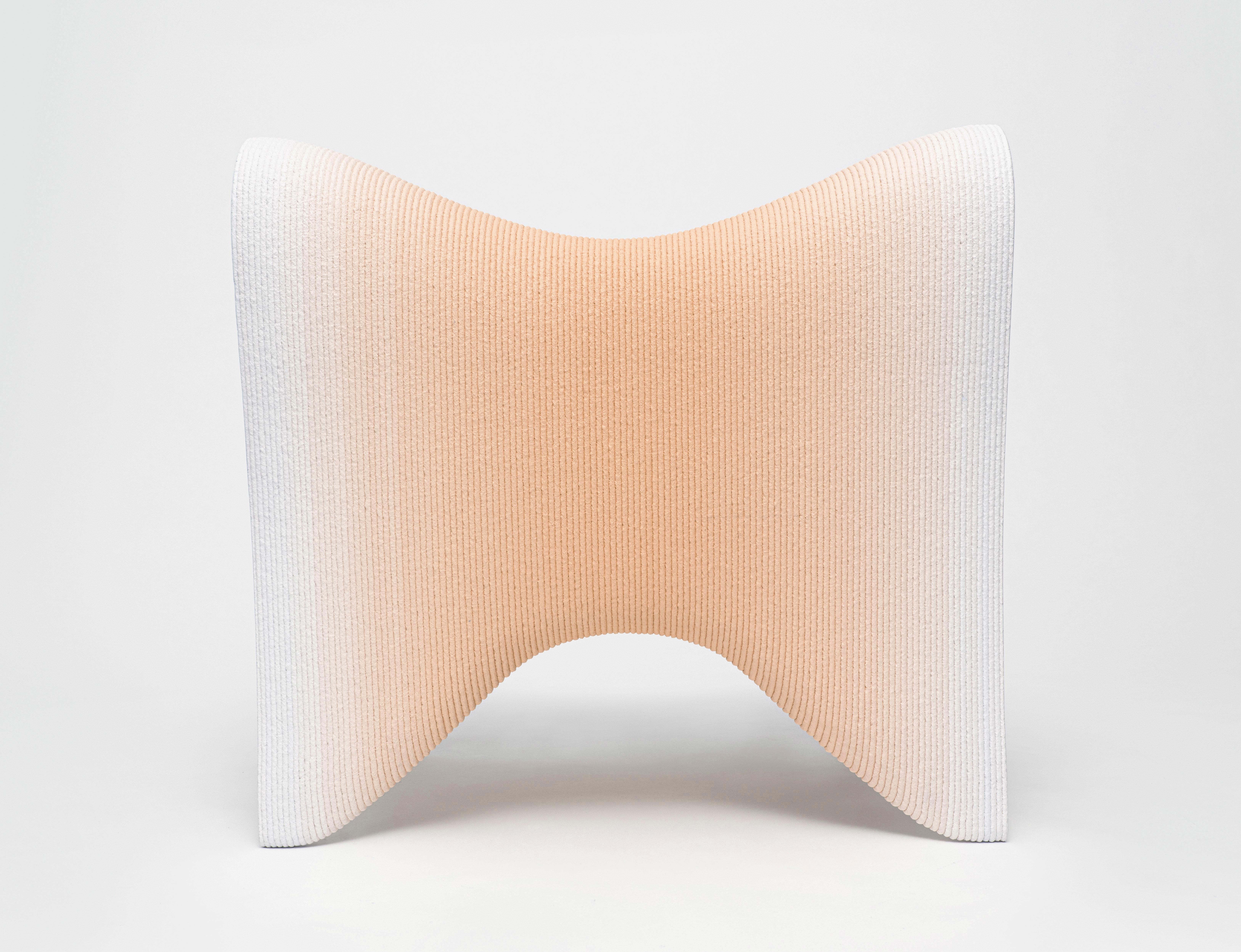 Poltrona Beige Gradient di Philipp Aduatz in vendita 5