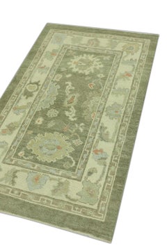 Tapis turc Oushak tissé à la main beige et vert 3' x 5'1"