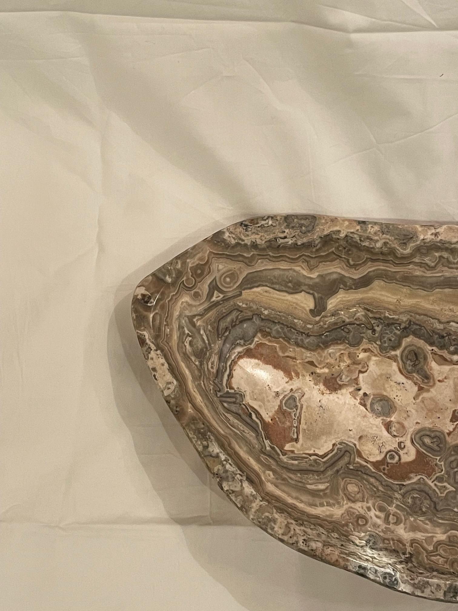 Beige, Grey And Cream Free Form Onyx Bowl, Morocco, Contemporary In New Condition For Sale In New York, NY