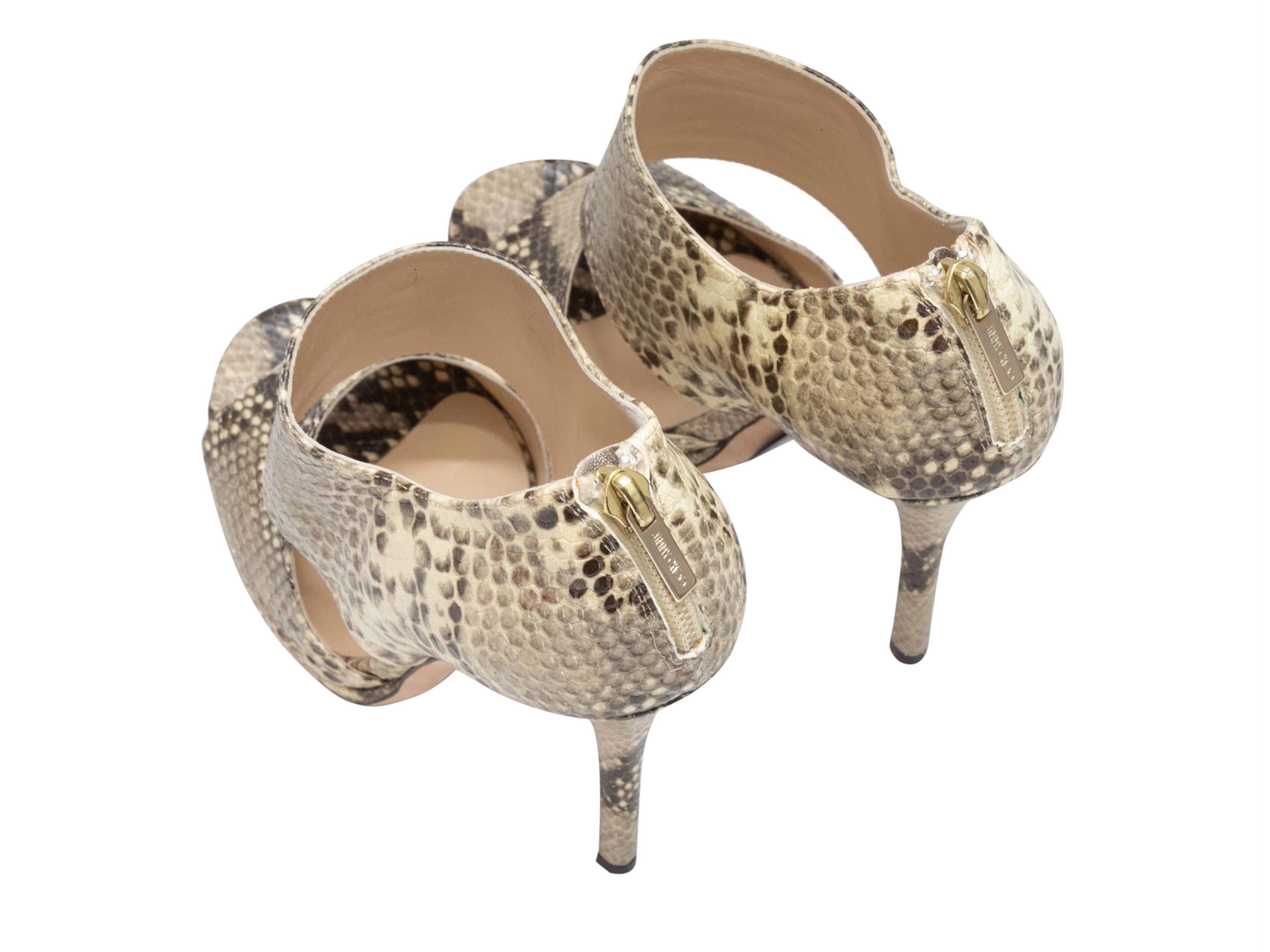Beige & Grey Jimmy Choo Snakeskin Heeled Sandals Size 38 In Good Condition For Sale In New York, NY