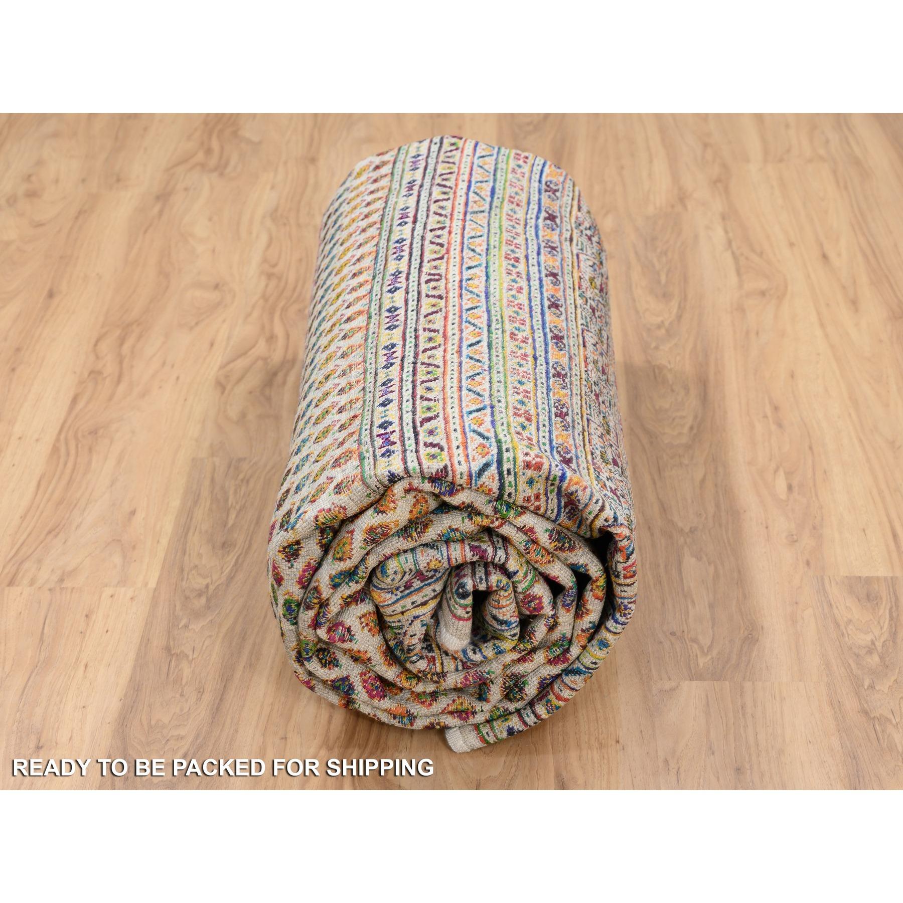 Tappeto orientale Sarouk beige annodato a mano in lana e seta Sari 8'8