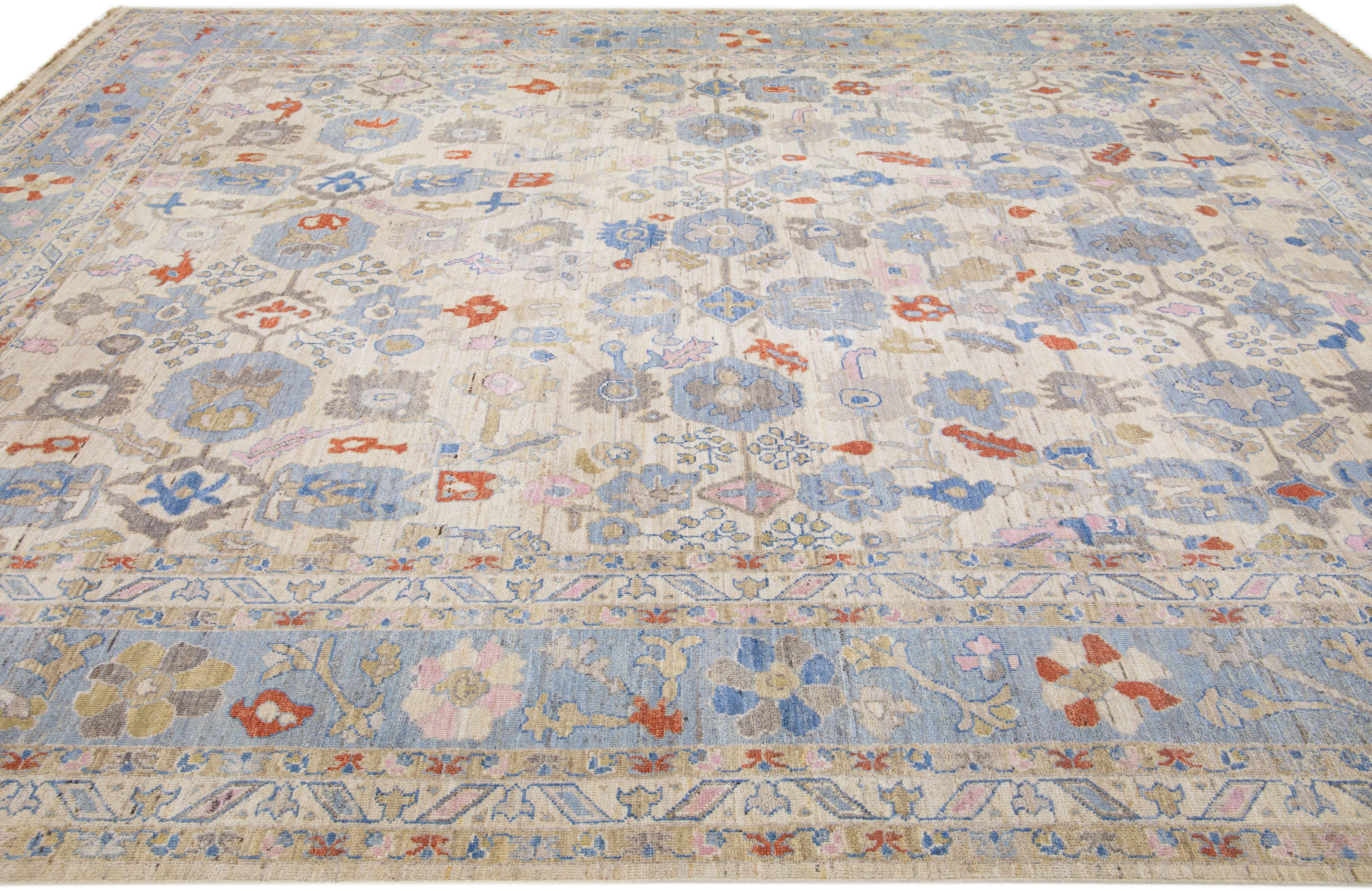 Hand-Knotted Beige Handmade Floral Sultanabad Wool Rug For Sale