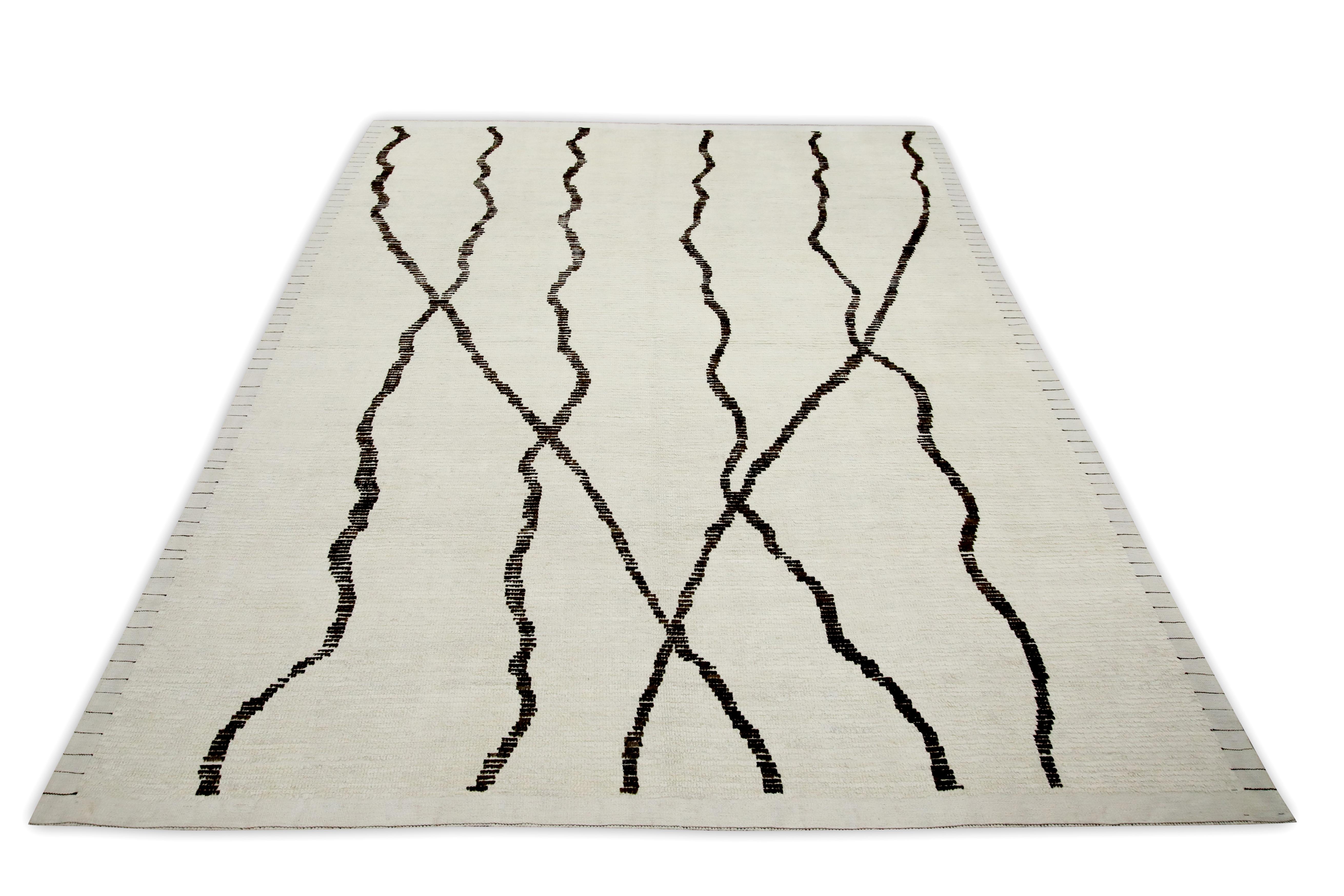 Beige Handmade Wool Tulu Rug in Brown Geometric Design 8'2