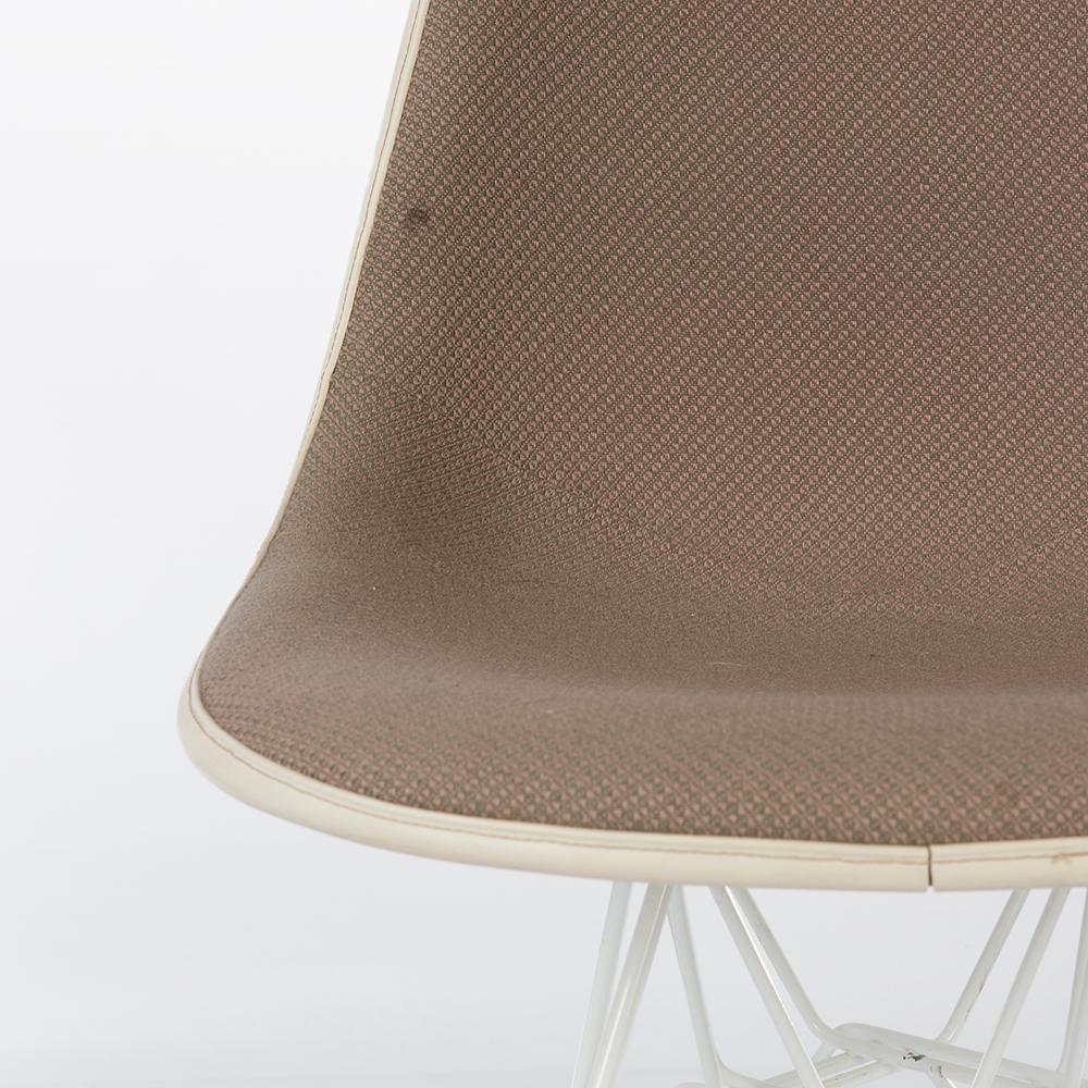 20th Century Beige Hopsack Herman Miller Eames Upholstered Fiberglass DSR Dining Side Chair