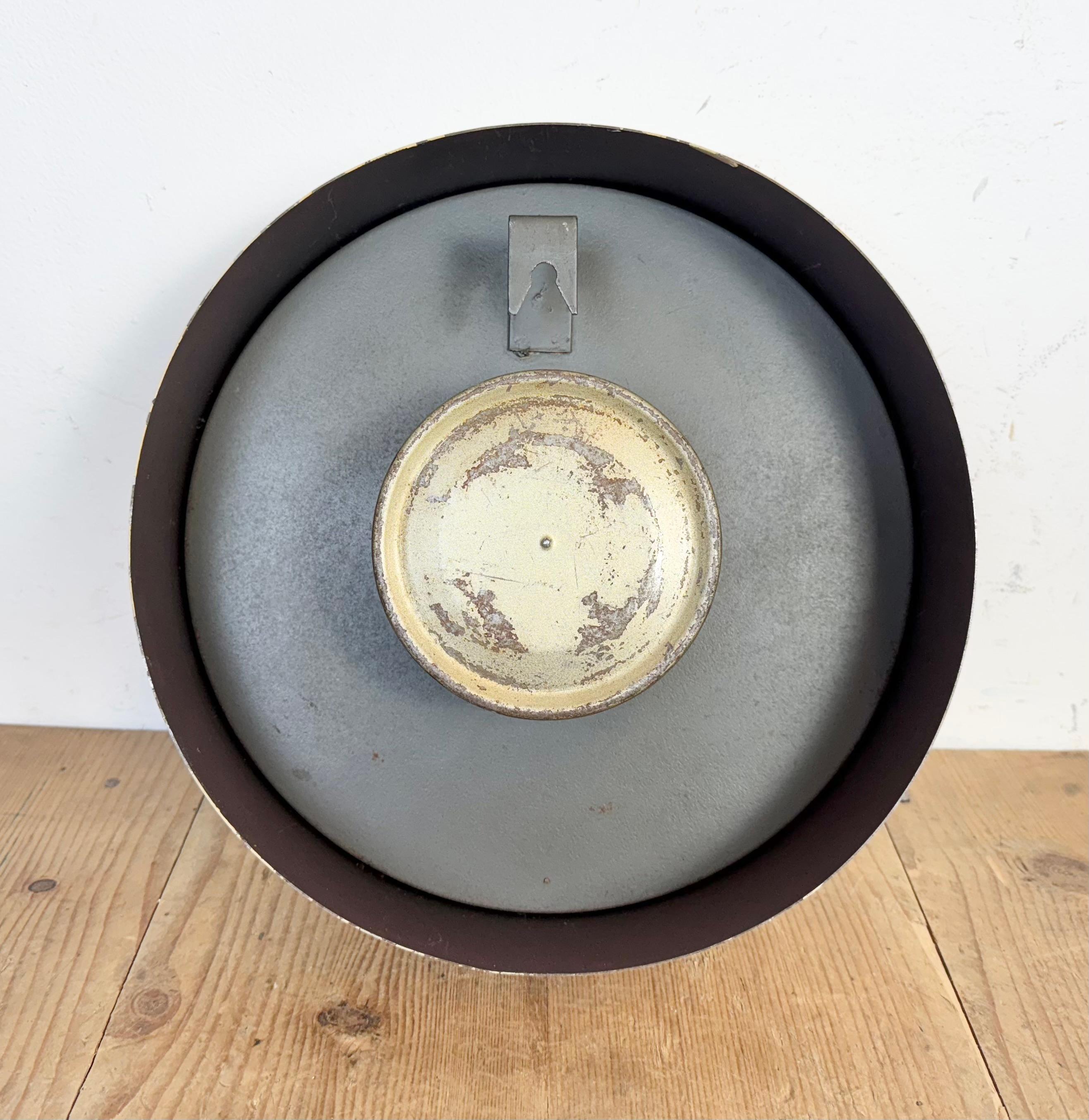 Horloge murale industrielle beige d'IBM, années 1950 12