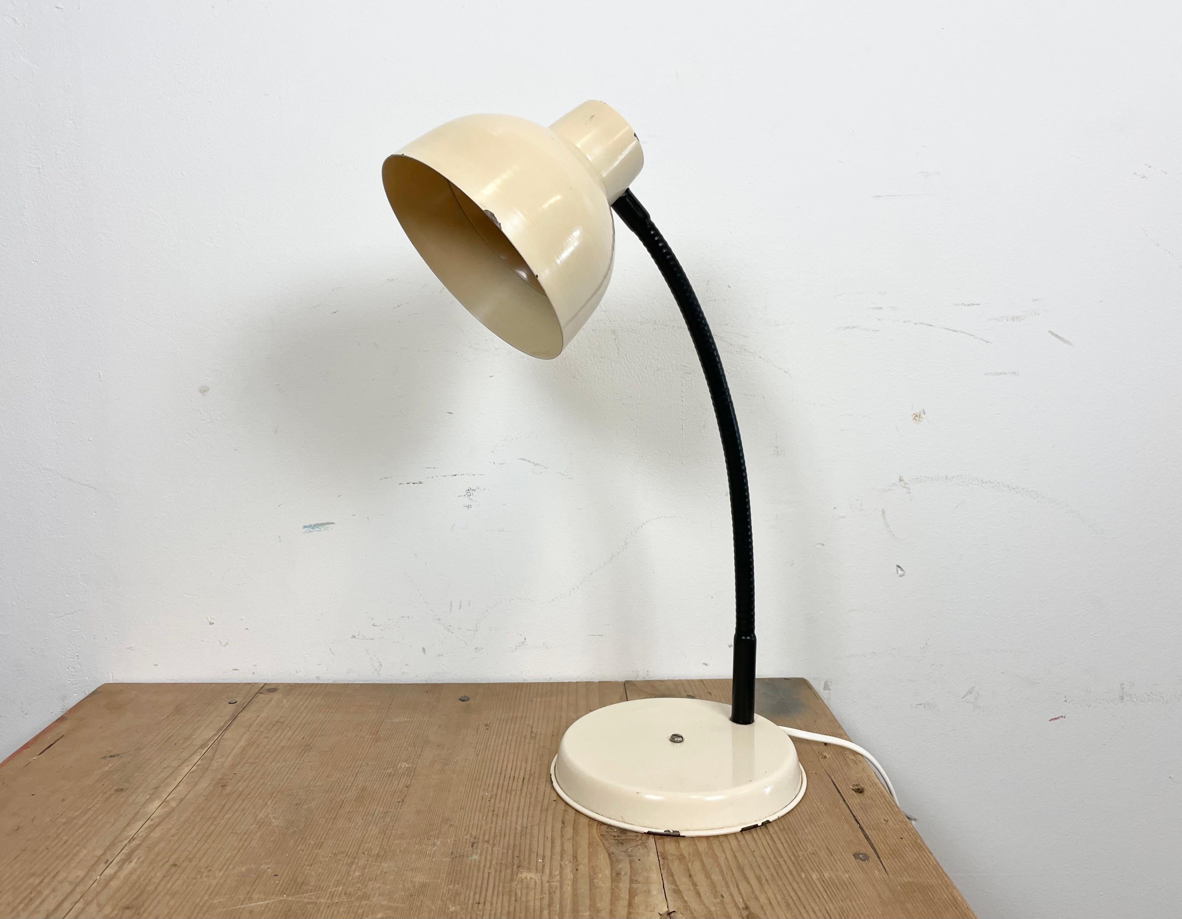 Polish Beige Industrial Gooseneck Table Lamp, 1960s For Sale