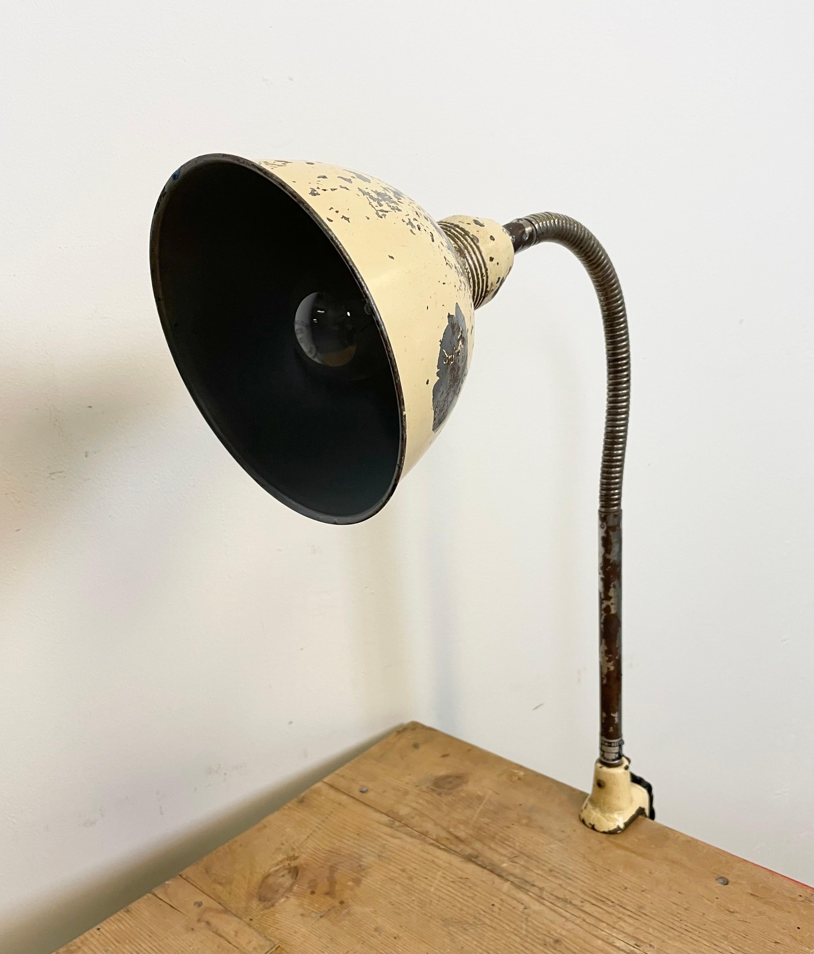 Beige Industrial Gooseneck Table Lamp from Instala, 1960s For Sale 1